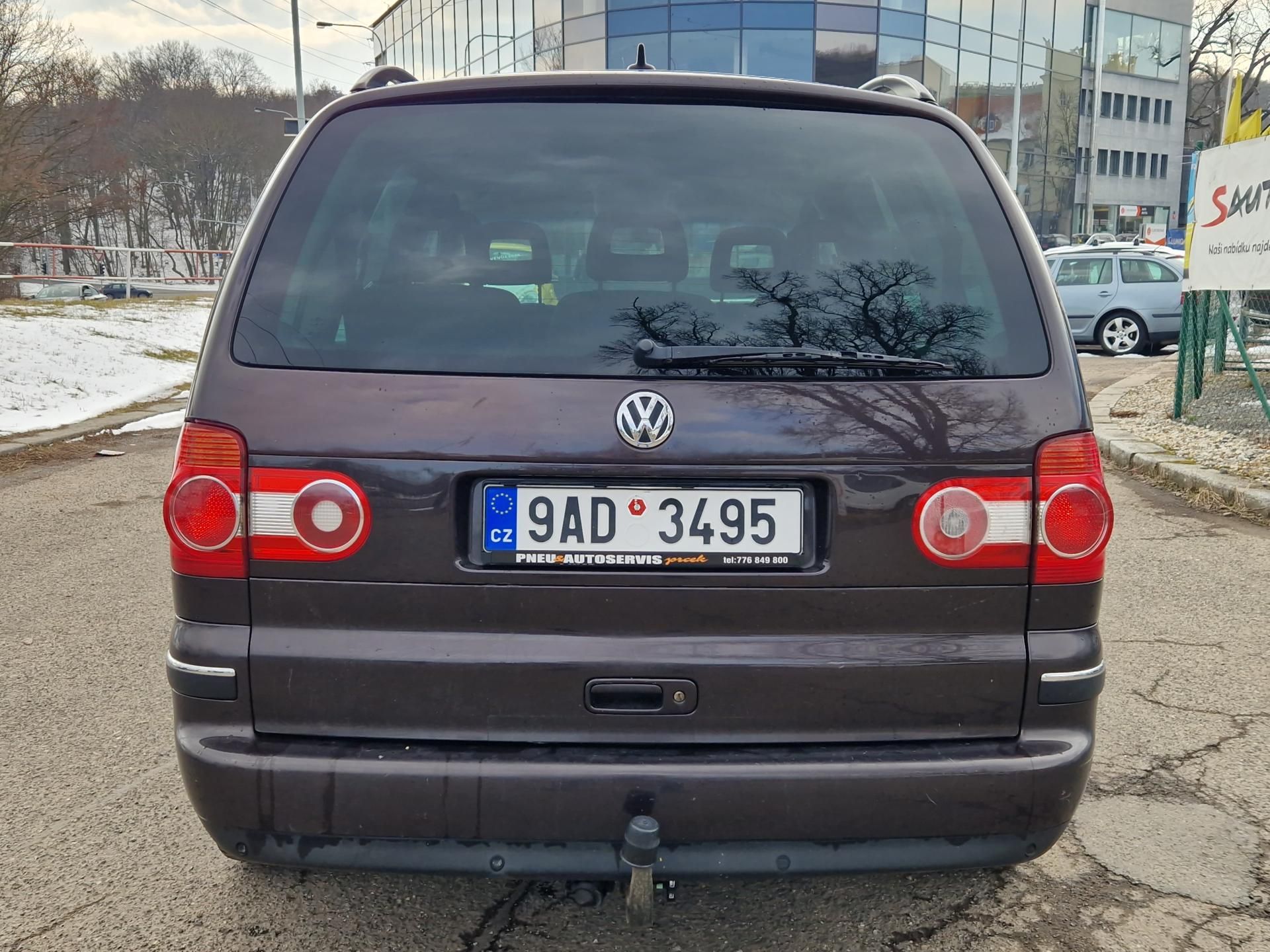 Volkswagen Sharan, 2,0TDi na splátky všem! 7míst - fotka 6