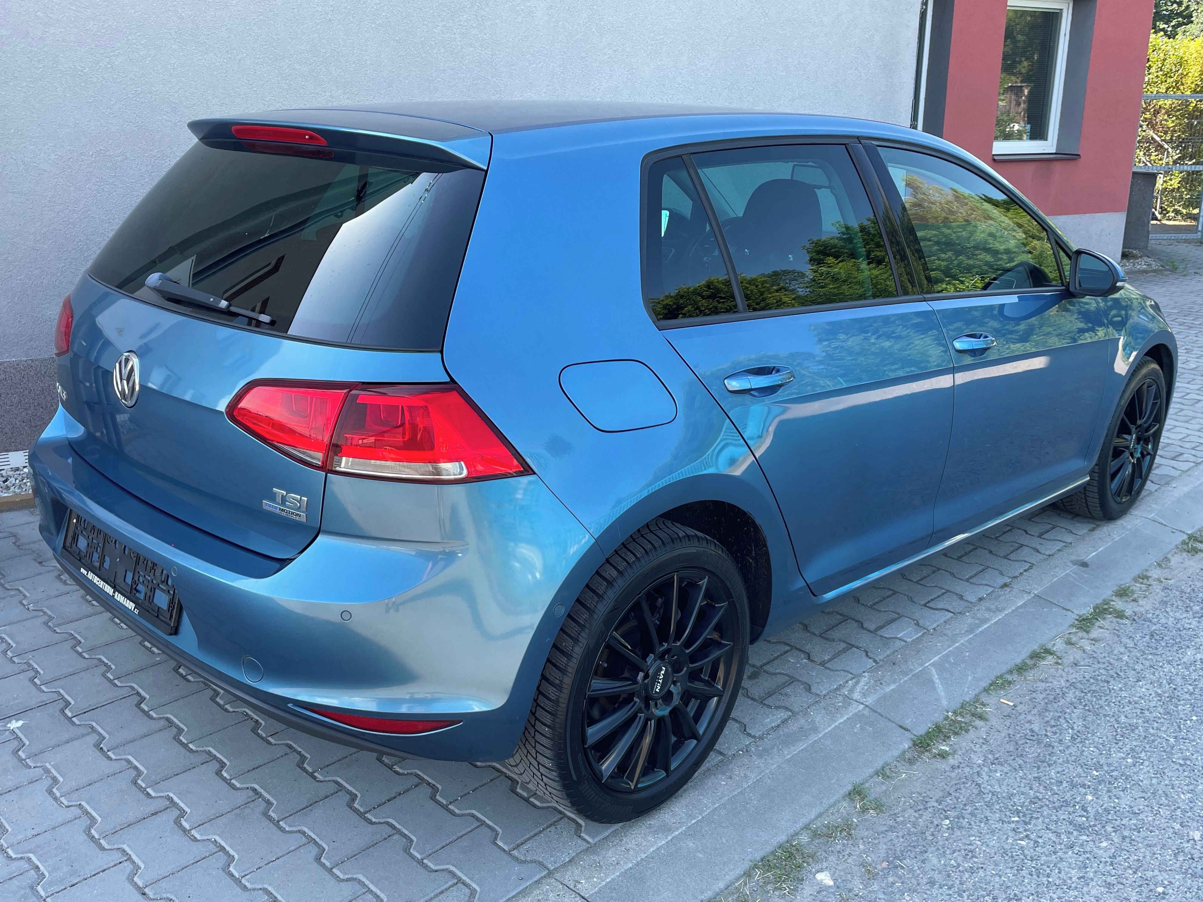 Volkswagen Golf, 1.2 TSI Serv.kniha 1.Majitel - fotka 6