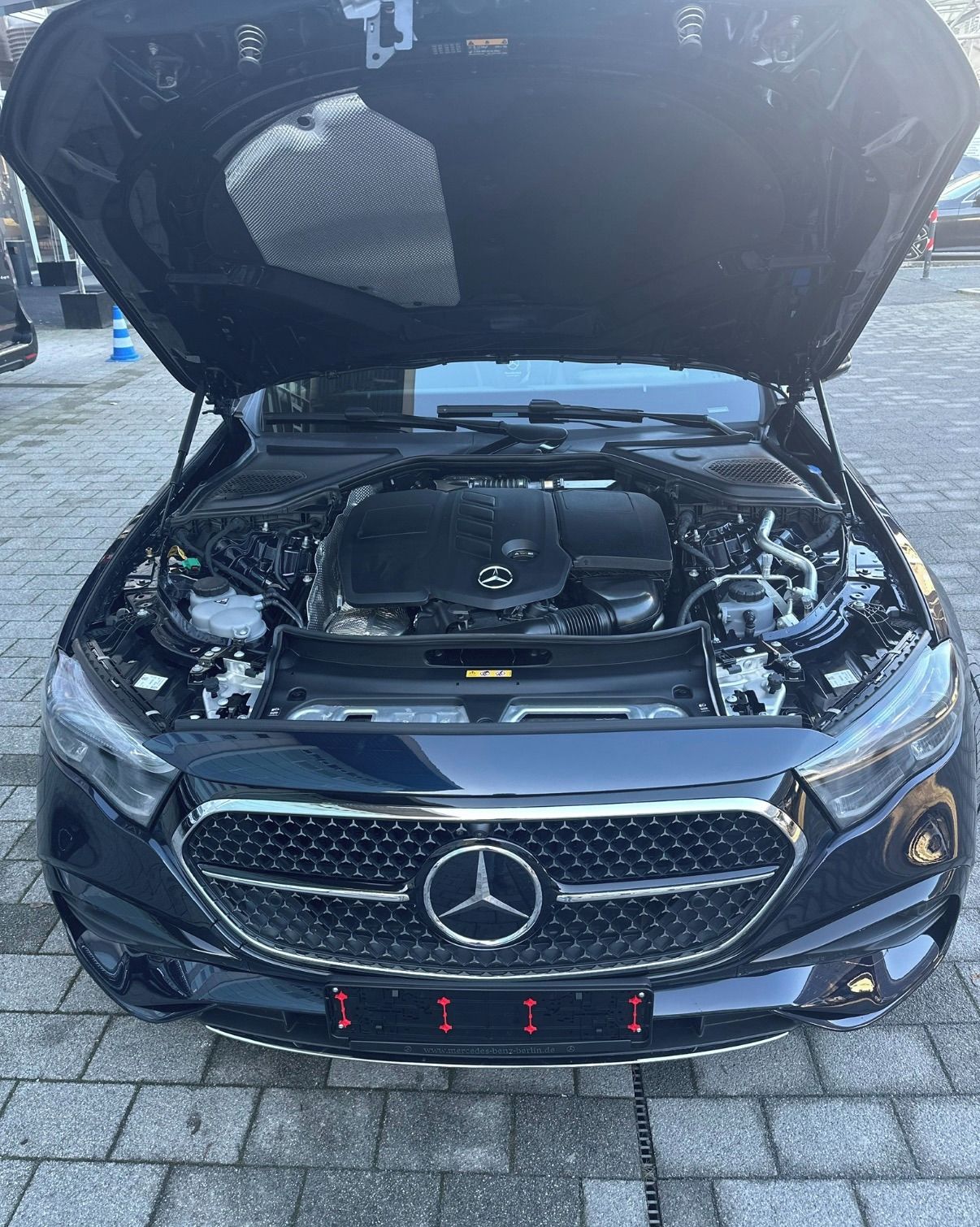 Mercedes-Benz Třídy E, E300 de, 4 Matic, AMG - fotka 3