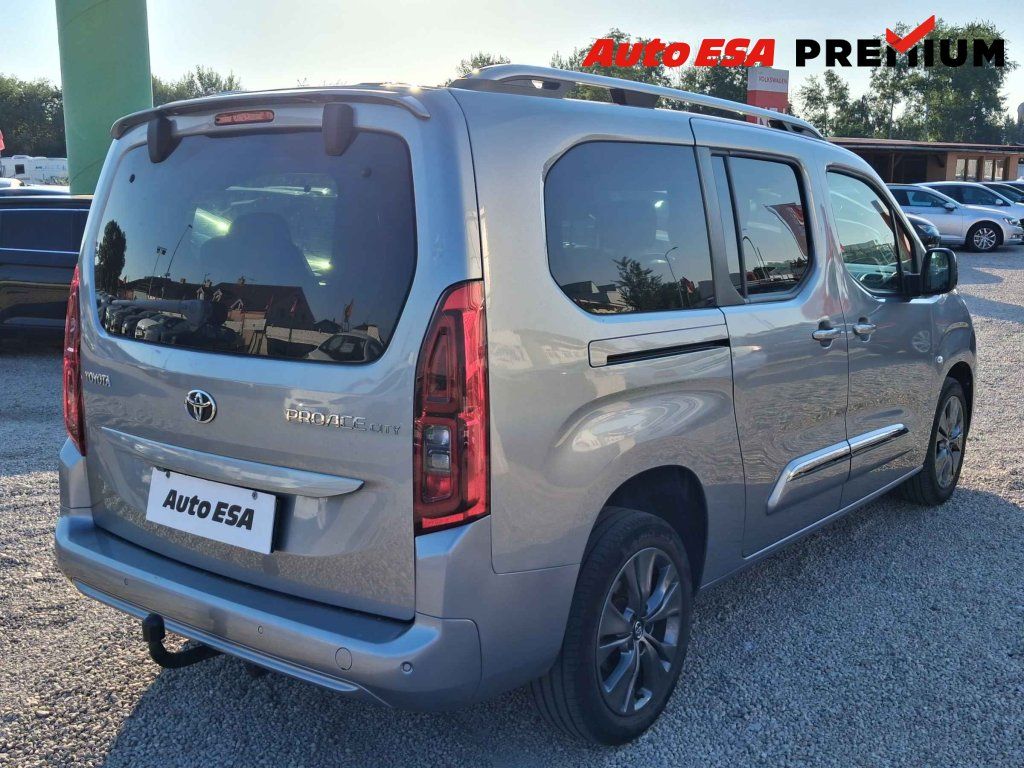 Toyota Proace City Verso, 1.5 - fotka 4