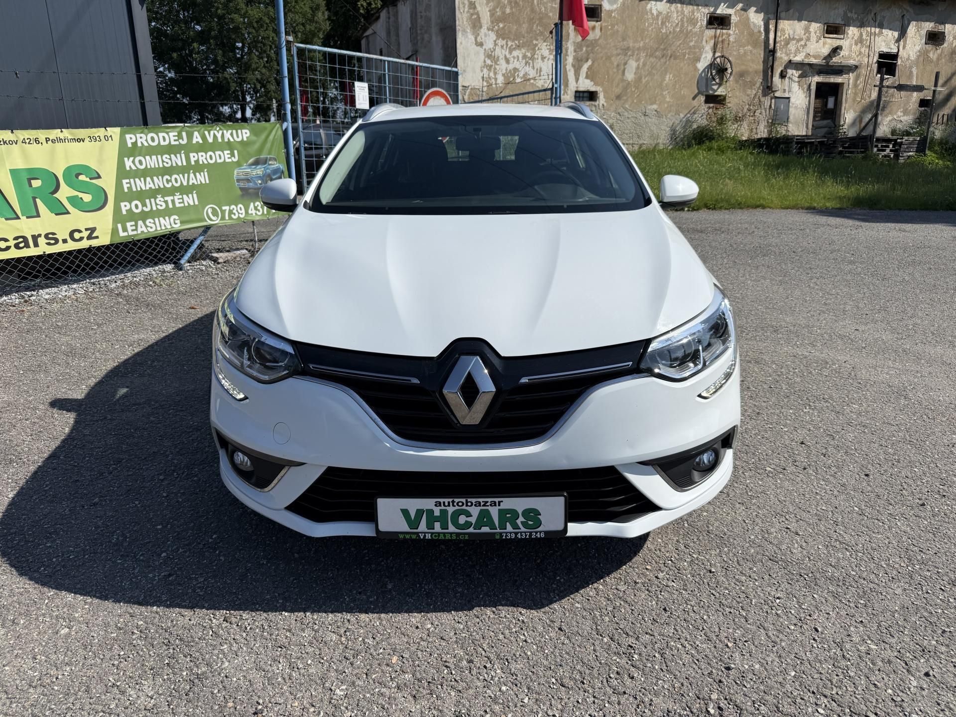 Renault Mégane, 1,6i 1.Majite CZ Serviska - fotka 2