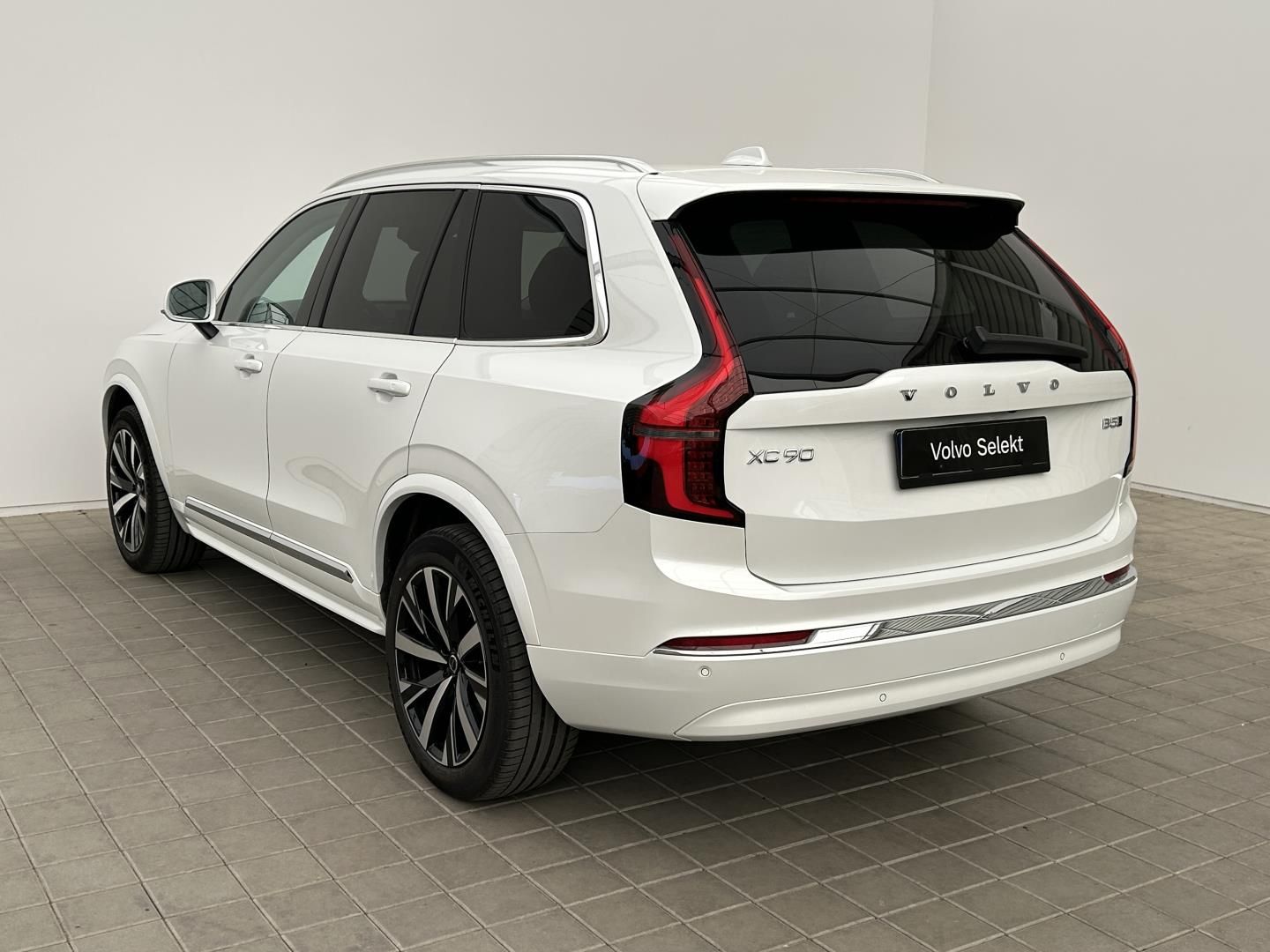 Volvo XC90, 2.0B5 184kW 4x4  . - fotka 4