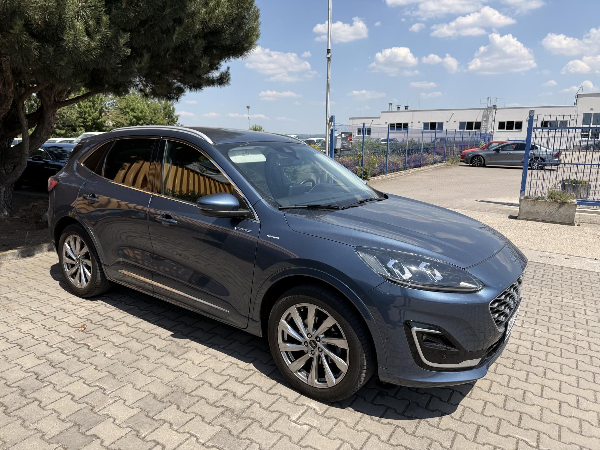 Ford Kuga, 2.5 HEV,4x4,VIGNALE,CZ! - fotka 6