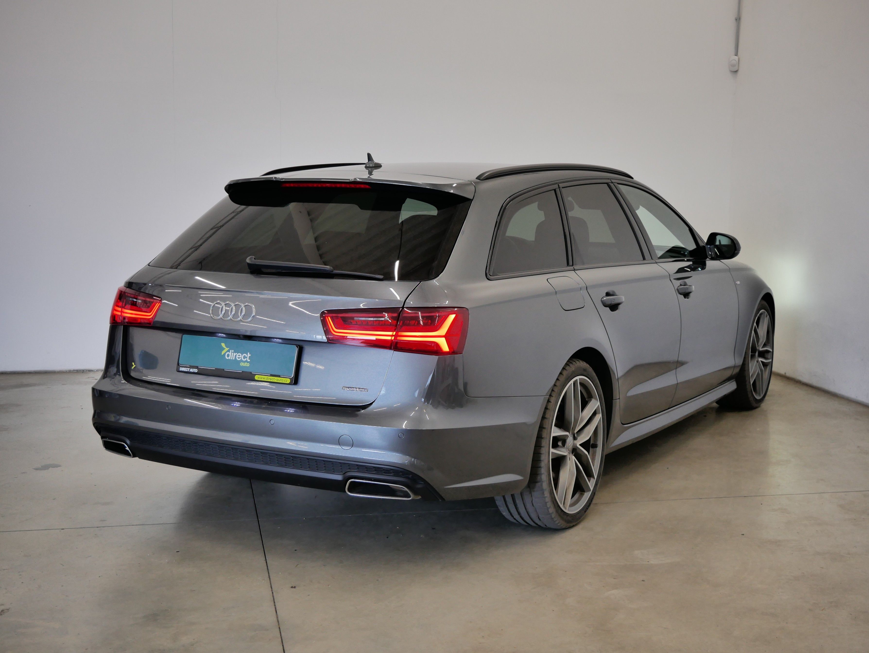 Audi A6, 3.0 TDI 160 KW 3x S-Line - fotka 2