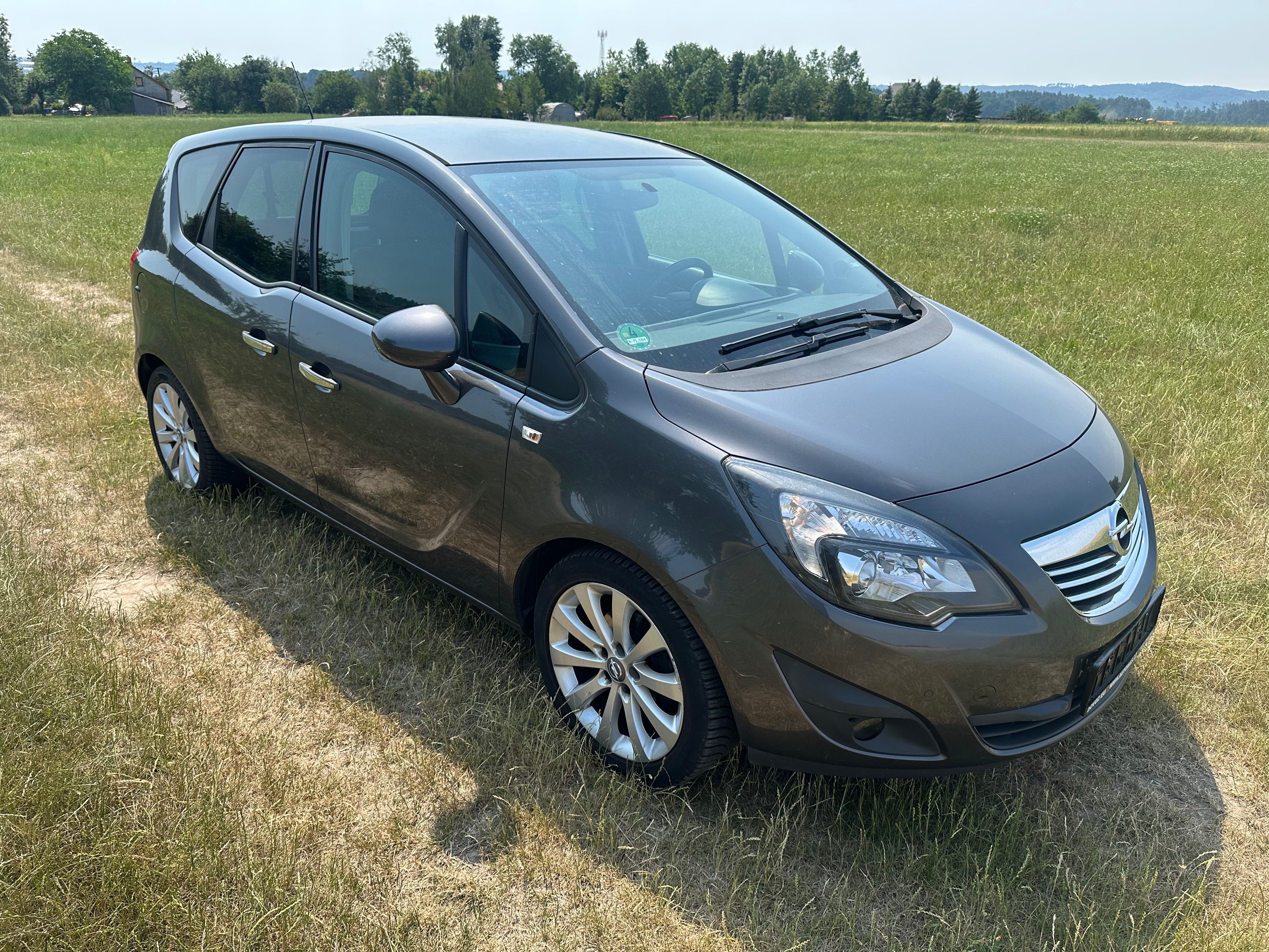 Opel Meriva, 1.4-88kw-VELKA VYBAVA-TAŽNE