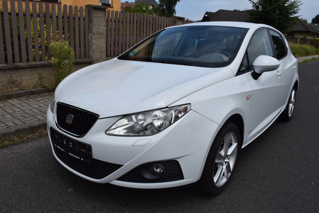 Seat Ibiza, 1.4 16V COPA, 63KW, PĚKNÁ - fotka 2