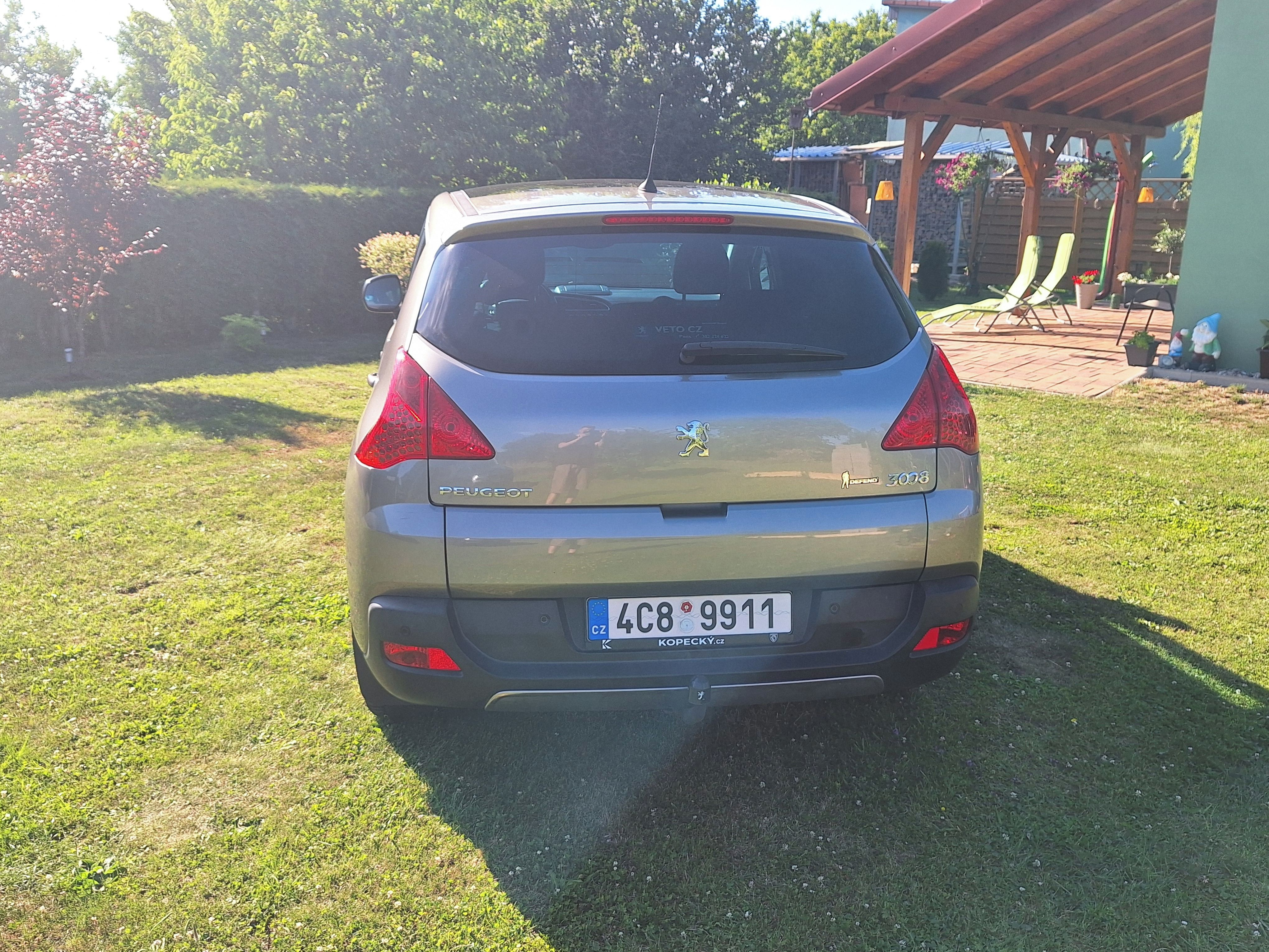 Peugeot 3008, 1.6 THP - servisováno - fotka 5