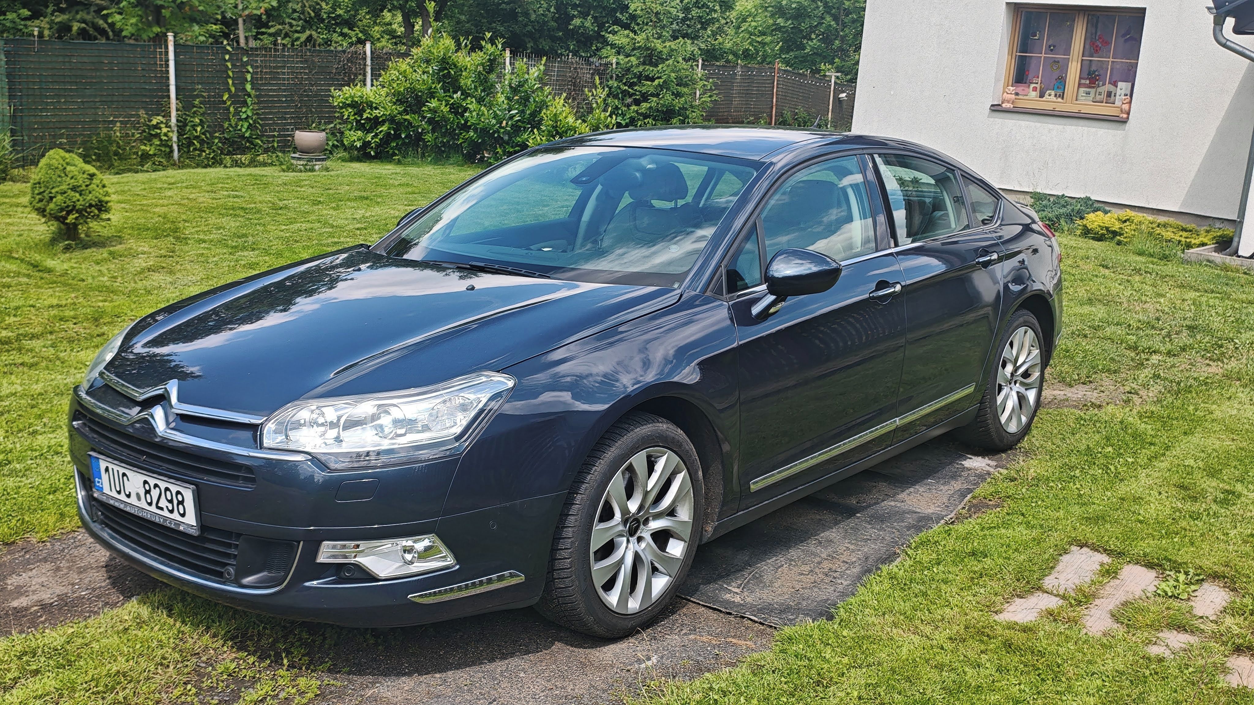Citroën C5, Citroën C5 Executive 2.2 HDi - fotka 2