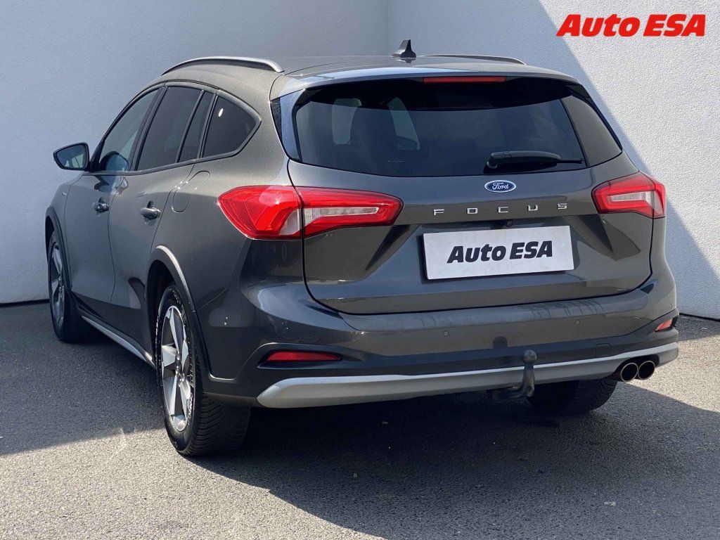 Ford Focus, 1.0i,Active,AT - fotka 6