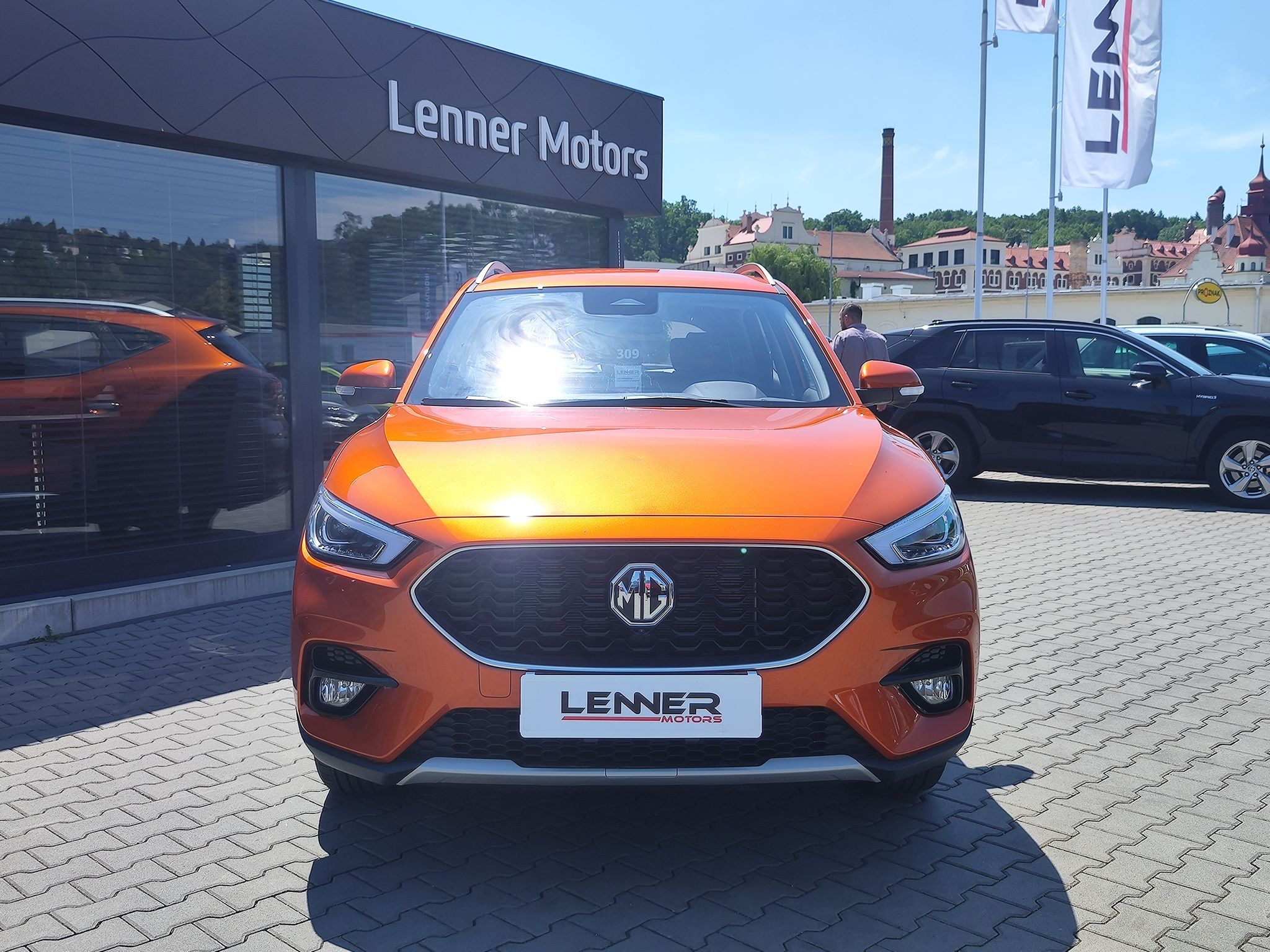 MG ZS, 1.5i/78kW Emotion Plus - fotka 2