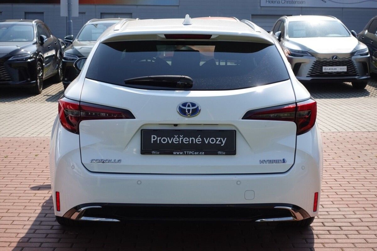 Toyota Corolla, 2,0 HEV Style TS - fotka 5