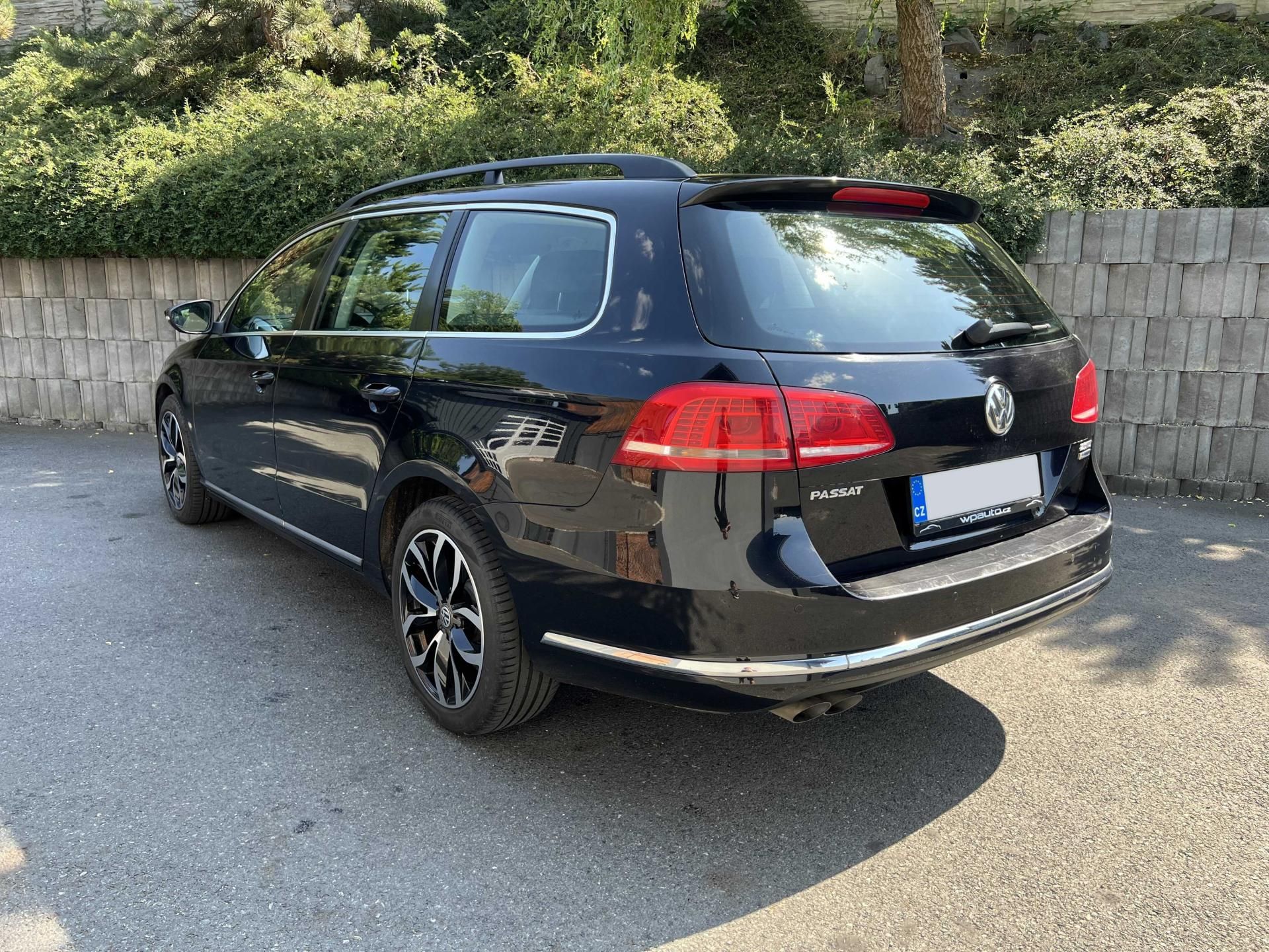 Volkswagen Passat, 2.0 TDi 103 kW BIXENON MR2014 - fotka 5