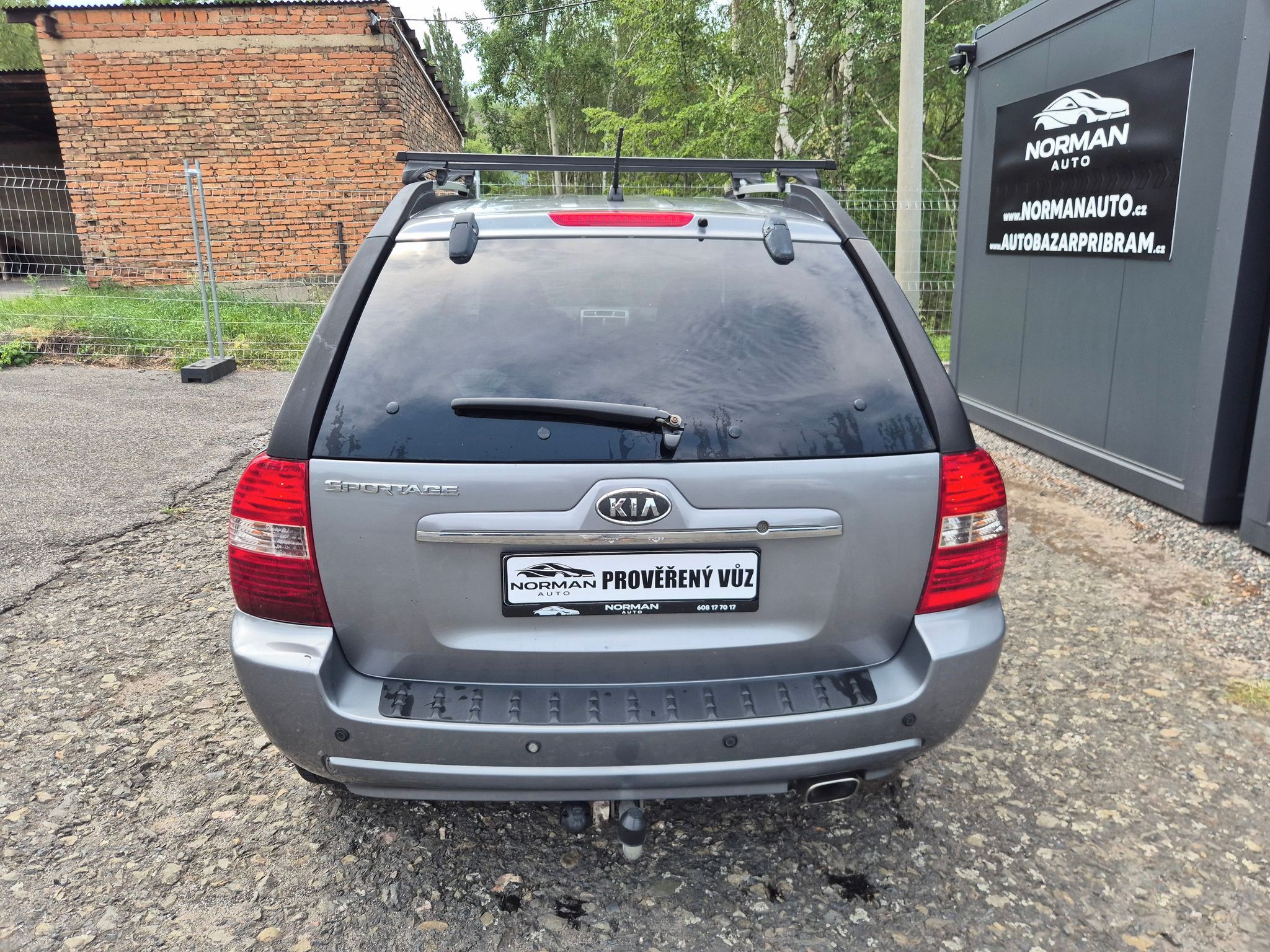 Kia Sportage, 2.0i 104Kw 4x4, klima, tažné - fotka 6