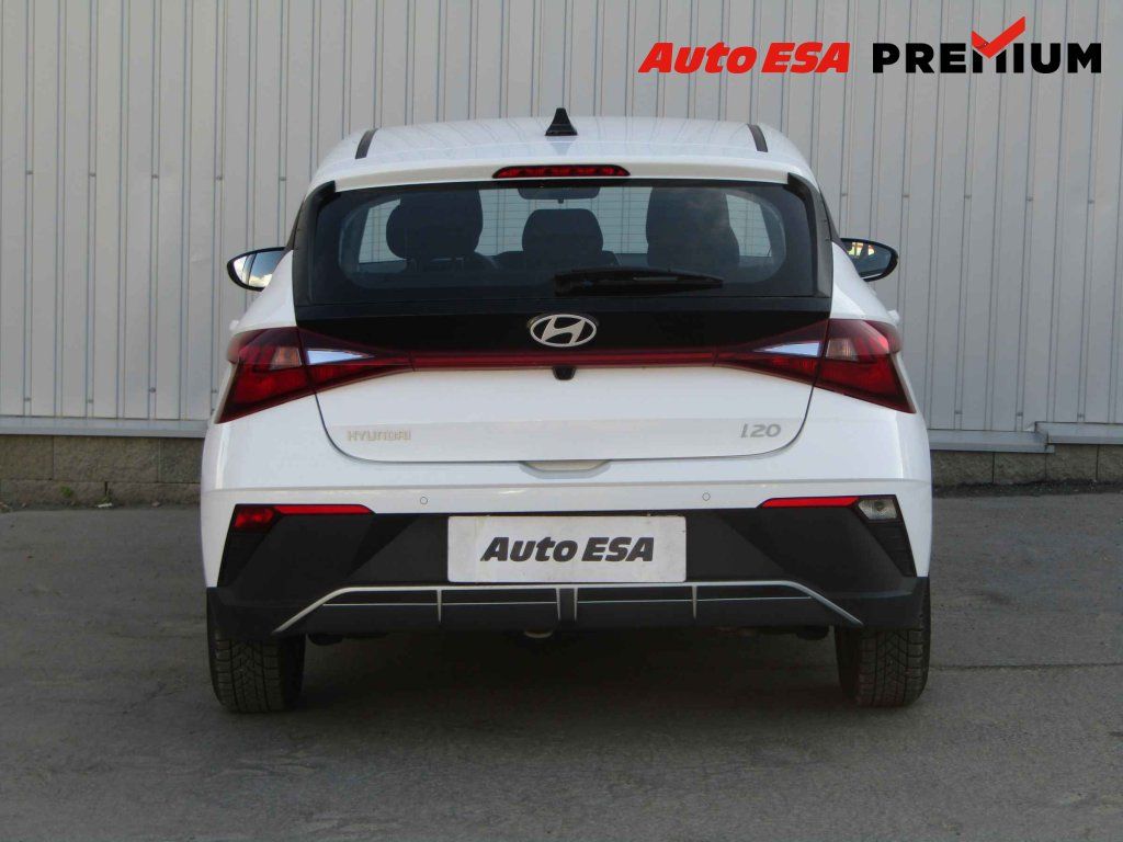 Hyundai i20, 1.2i,1.maj,ČR,STK2/28 - fotka 5