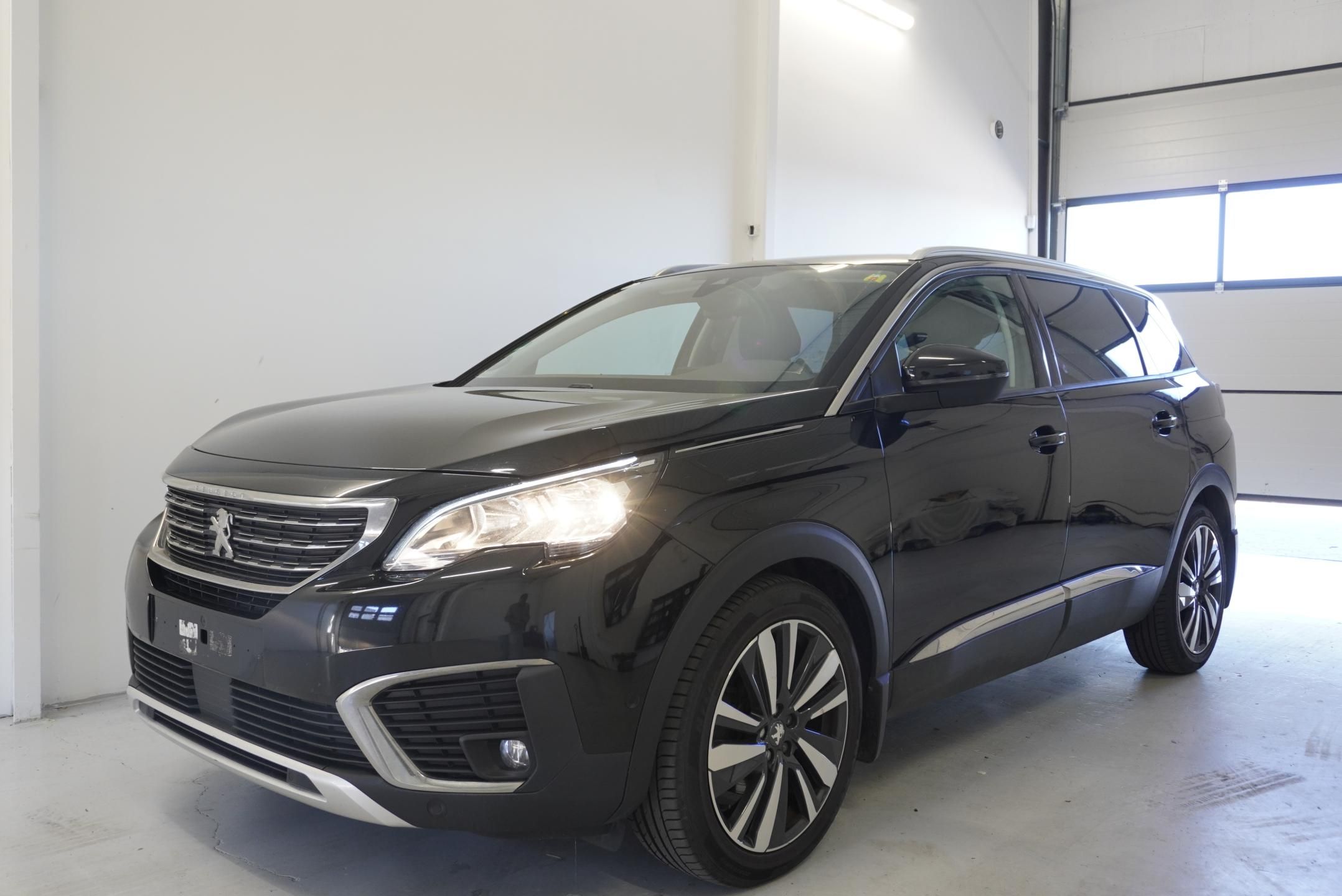 Peugeot 5008, 5008  1,2I 96 kW ALLURE 7 MÍST