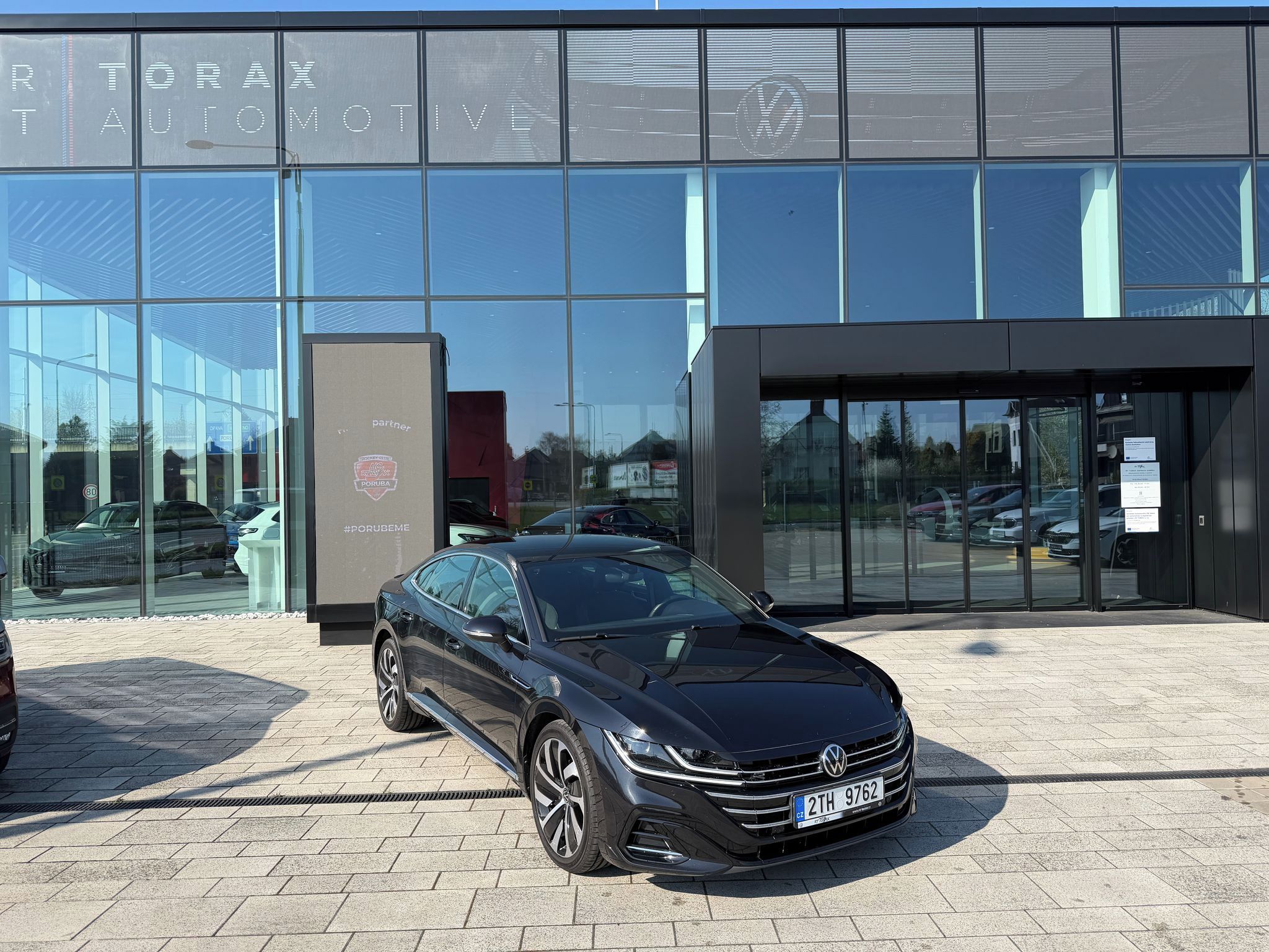 Volkswagen Arteon, R-line 2,0TDI 147kW 4M Záruka