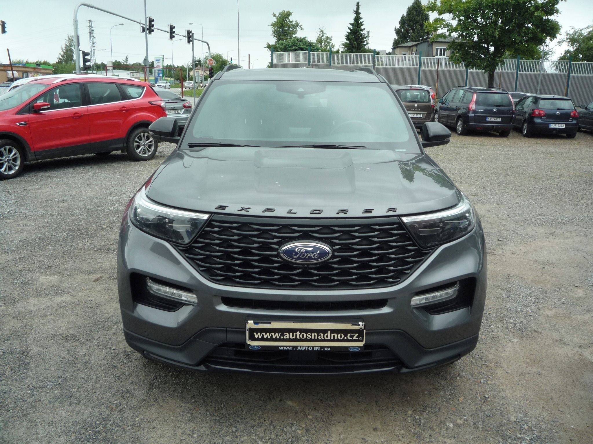 Ford Explorer, 3,0EcoBoostST LINE Servisováno