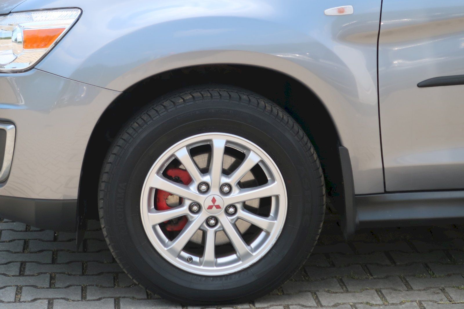 Mitsubishi ASX, 1,8 Di-D 110 kW - fotka 6