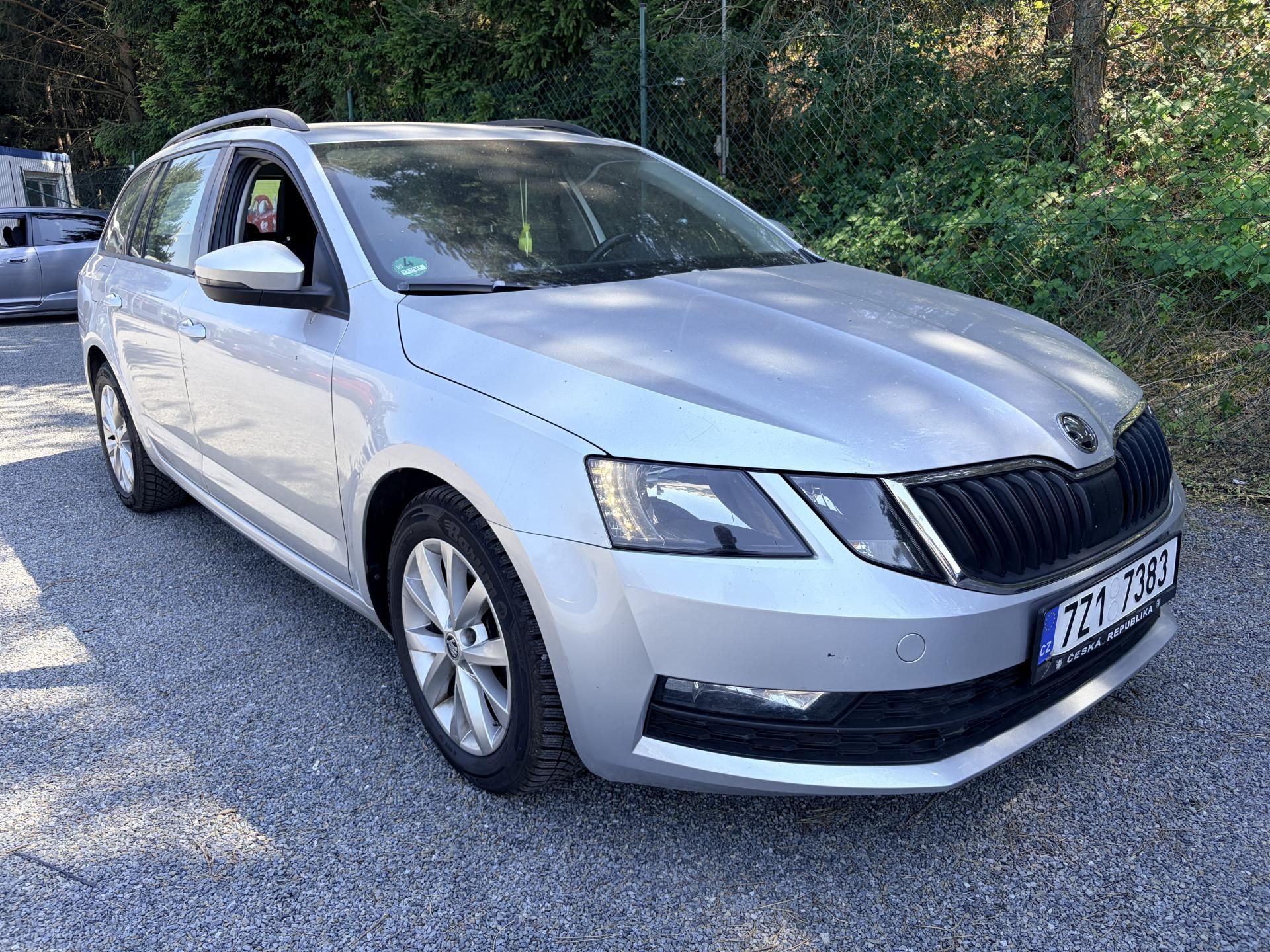 Škoda Octavia, 2.0TDI 4x4 DSG - fotka 2