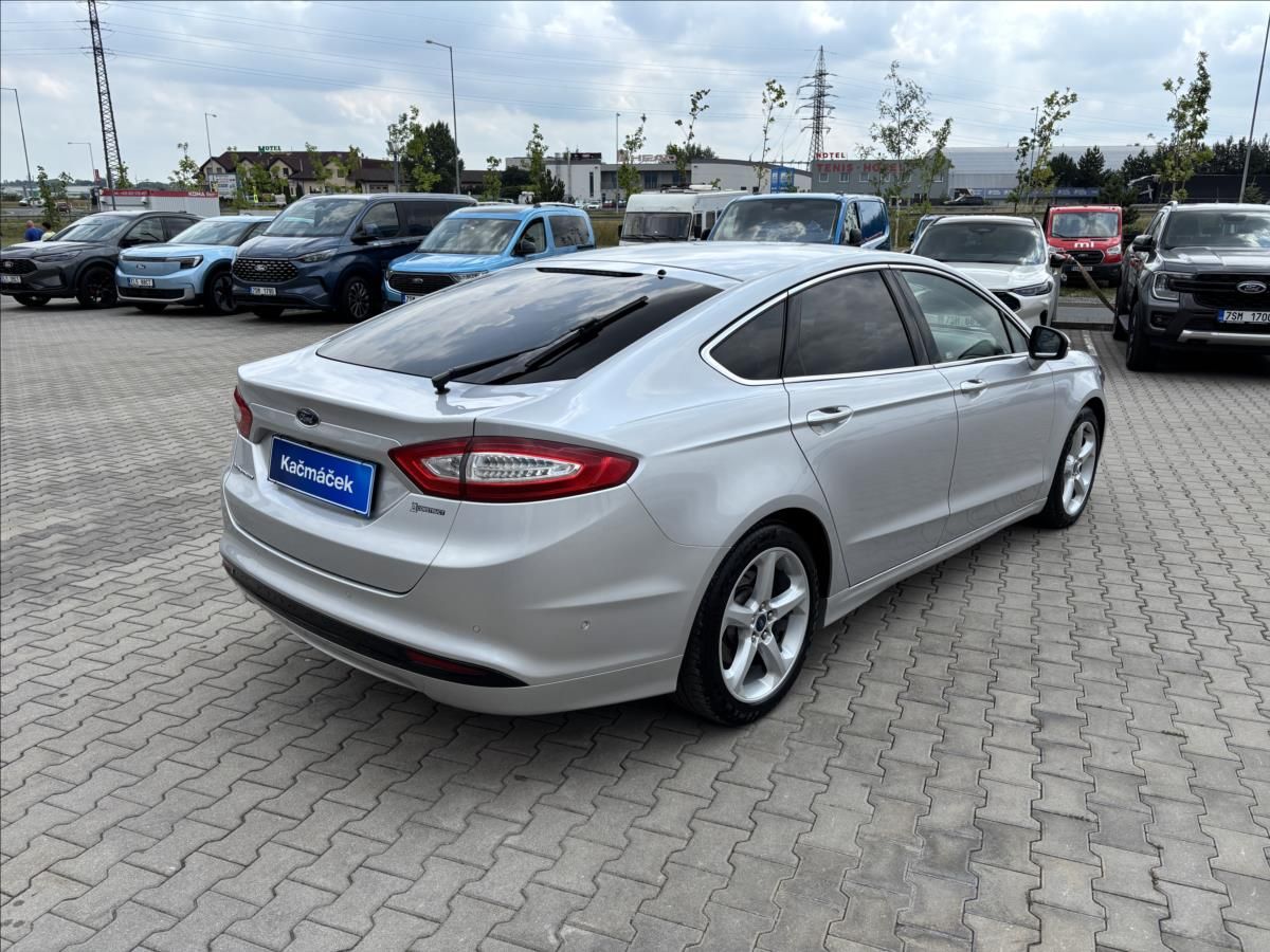 Ford Mondeo, 1,5 EcoBoost 121kW Titanium - fotka 5