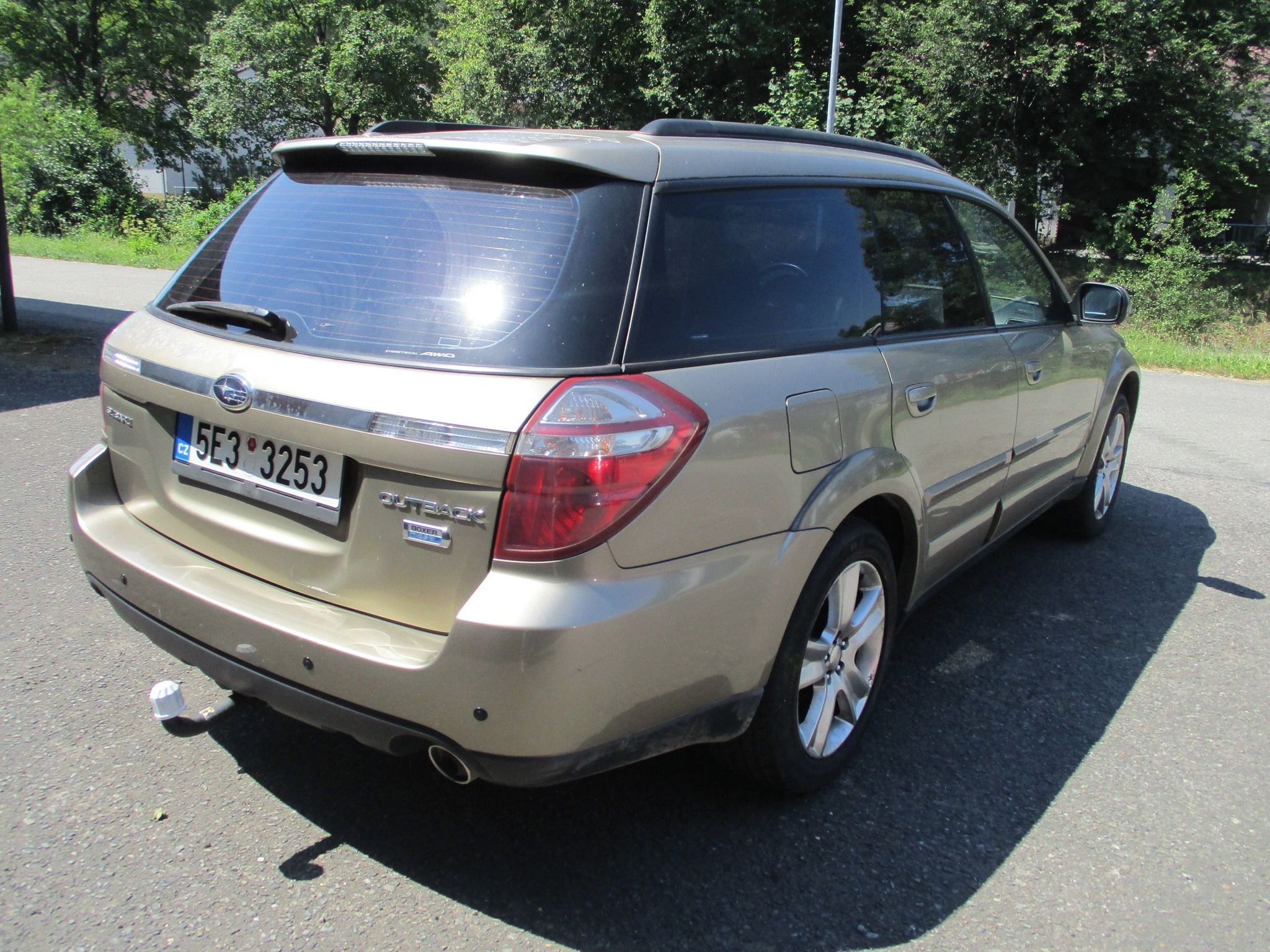 Subaru Outback, 2.0 D - 4 WD , Tažné zařízení - fotka 5