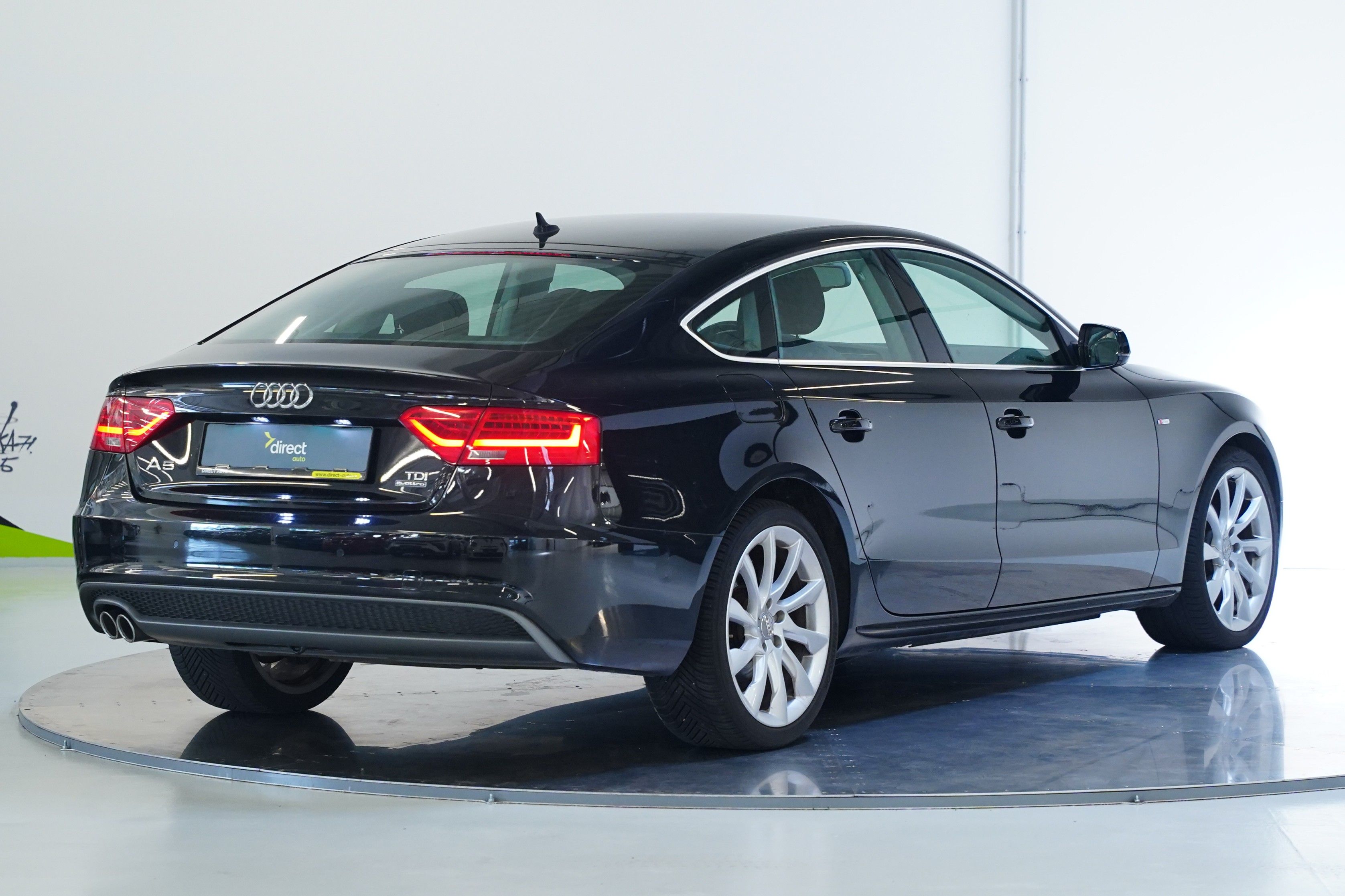 Audi A5, 2.0 TDI 140kW quattro Standard - fotka 2