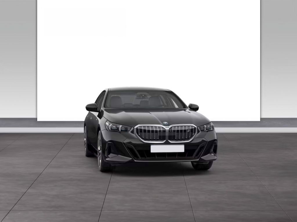 BMW i5, xDrive40 M-Sport HuD 360 Venti - fotka 2
