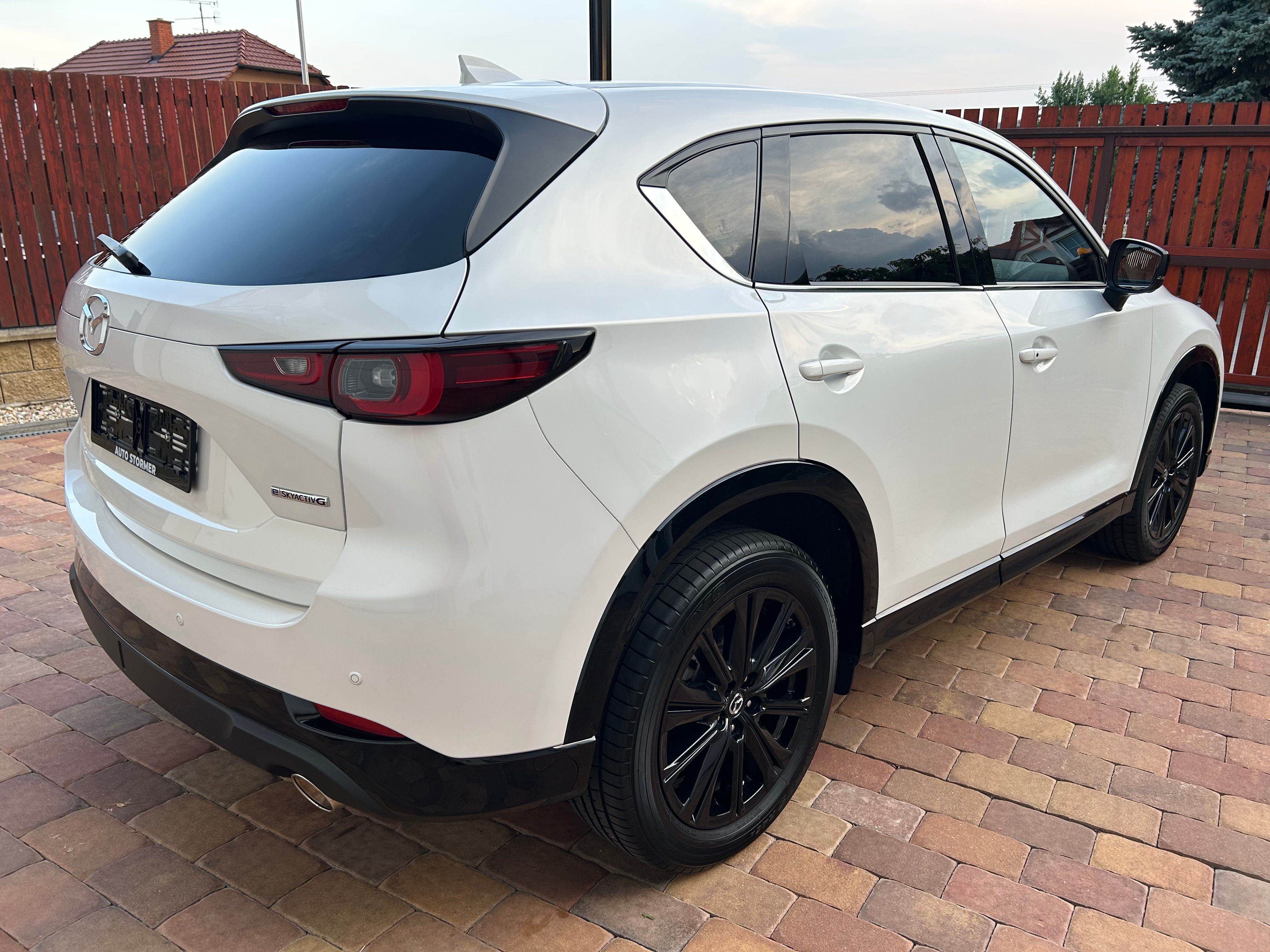 Mazda CX-5, 2.5 SKYACTIV-G194 HOMURA AWD - fotka 5