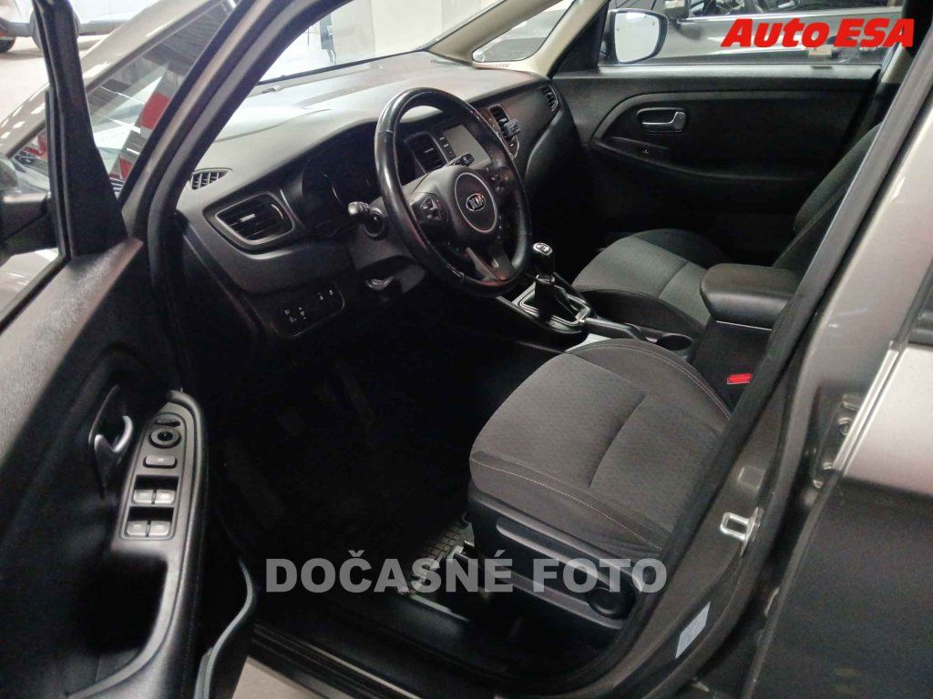 Kia Carens, 1.6 i - fotka 3