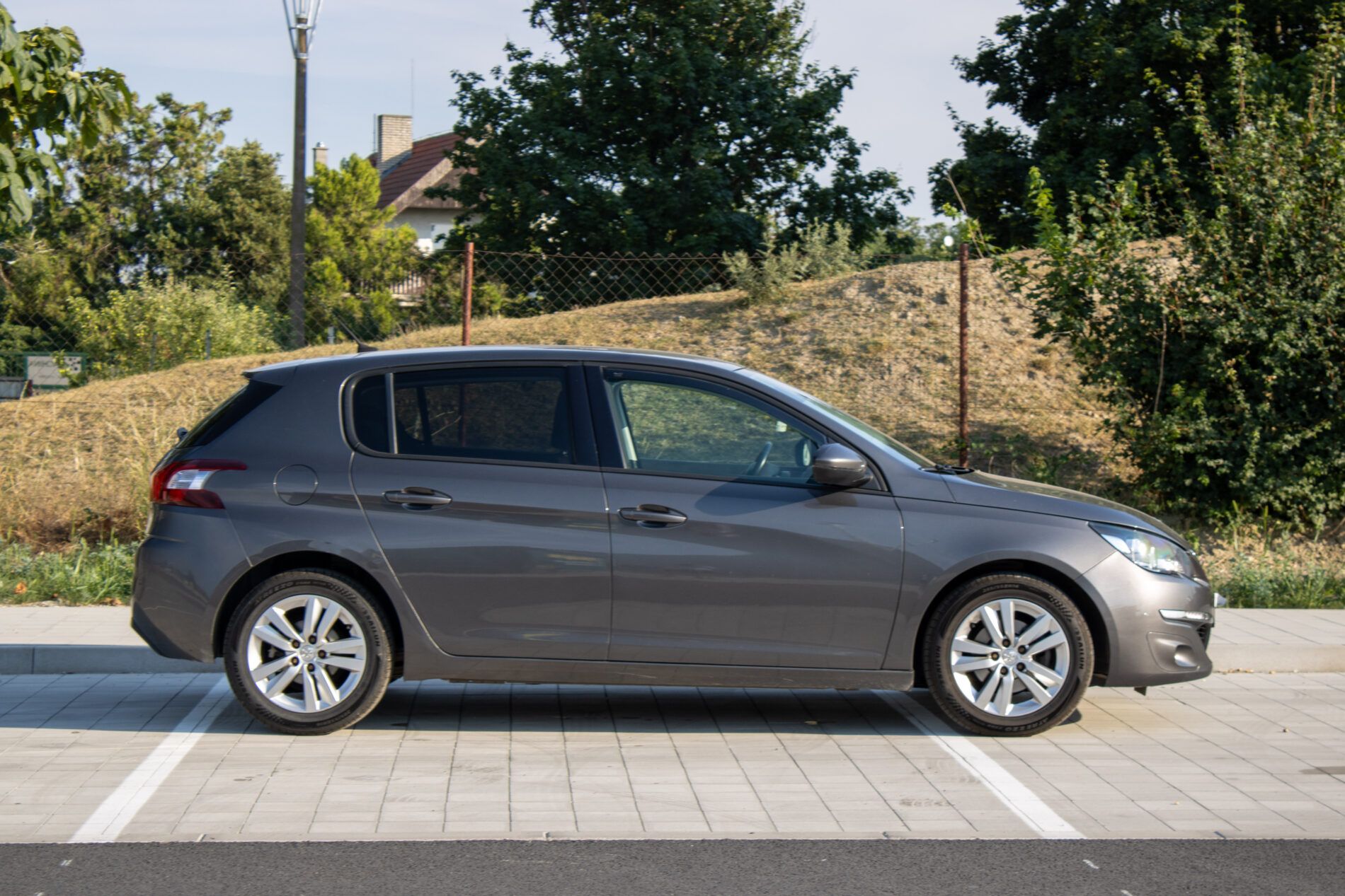 Peugeot 308 - fotka 6