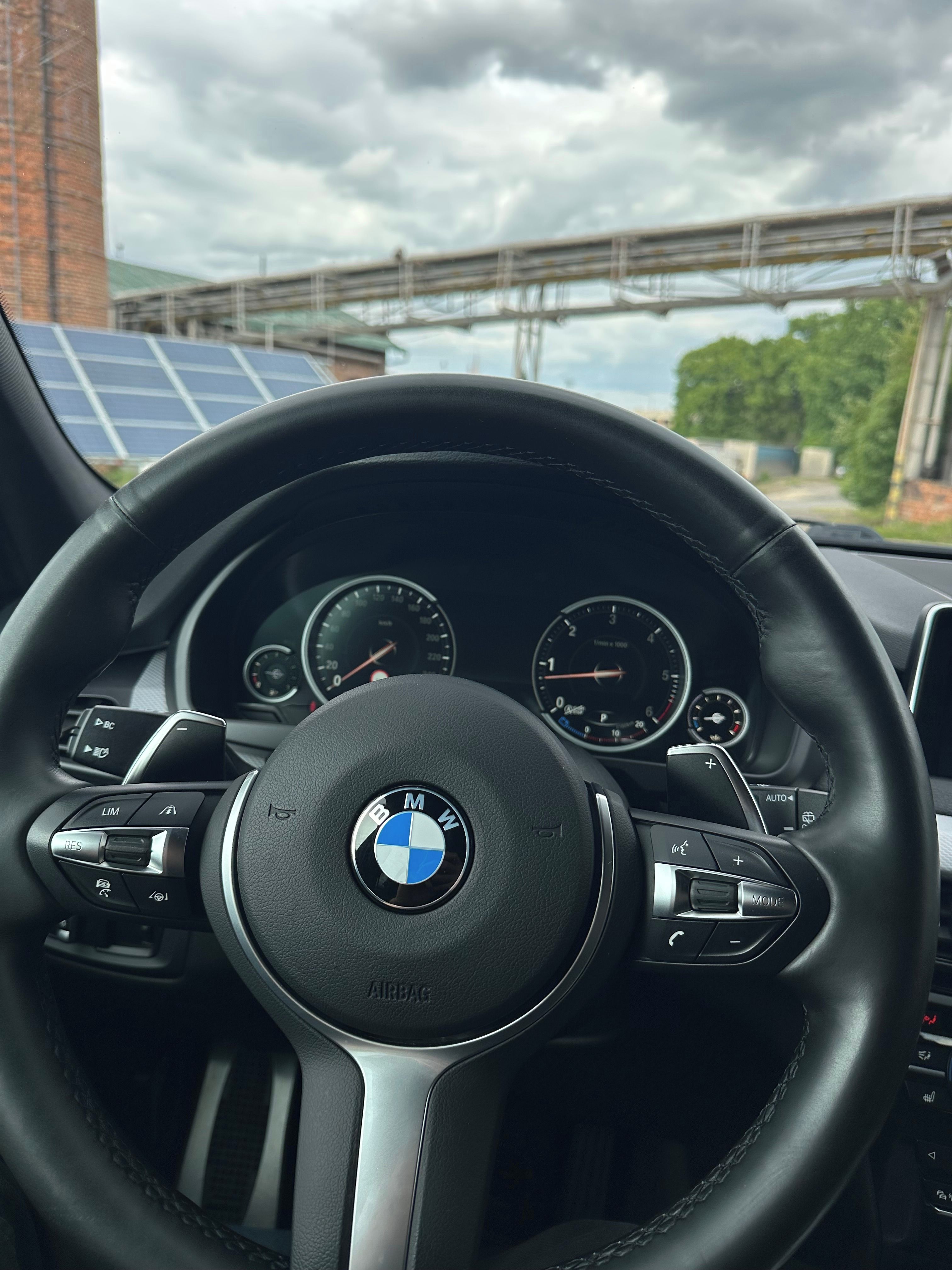BMW X5 - fotka 2