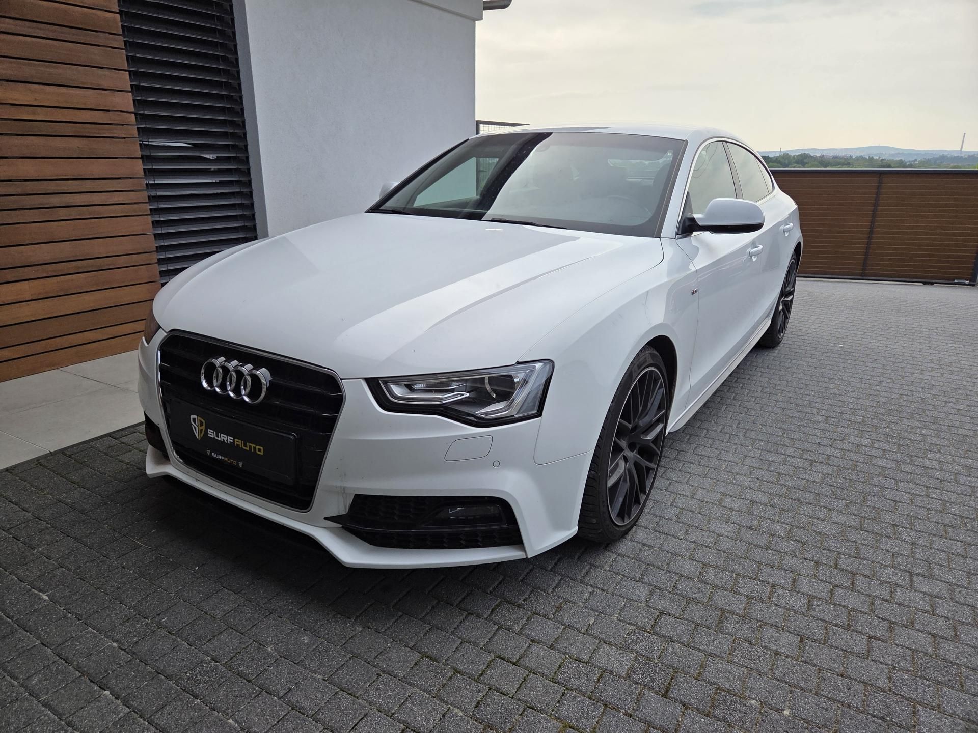 Audi A5, 2,0 TDi Sportback - fotka 5