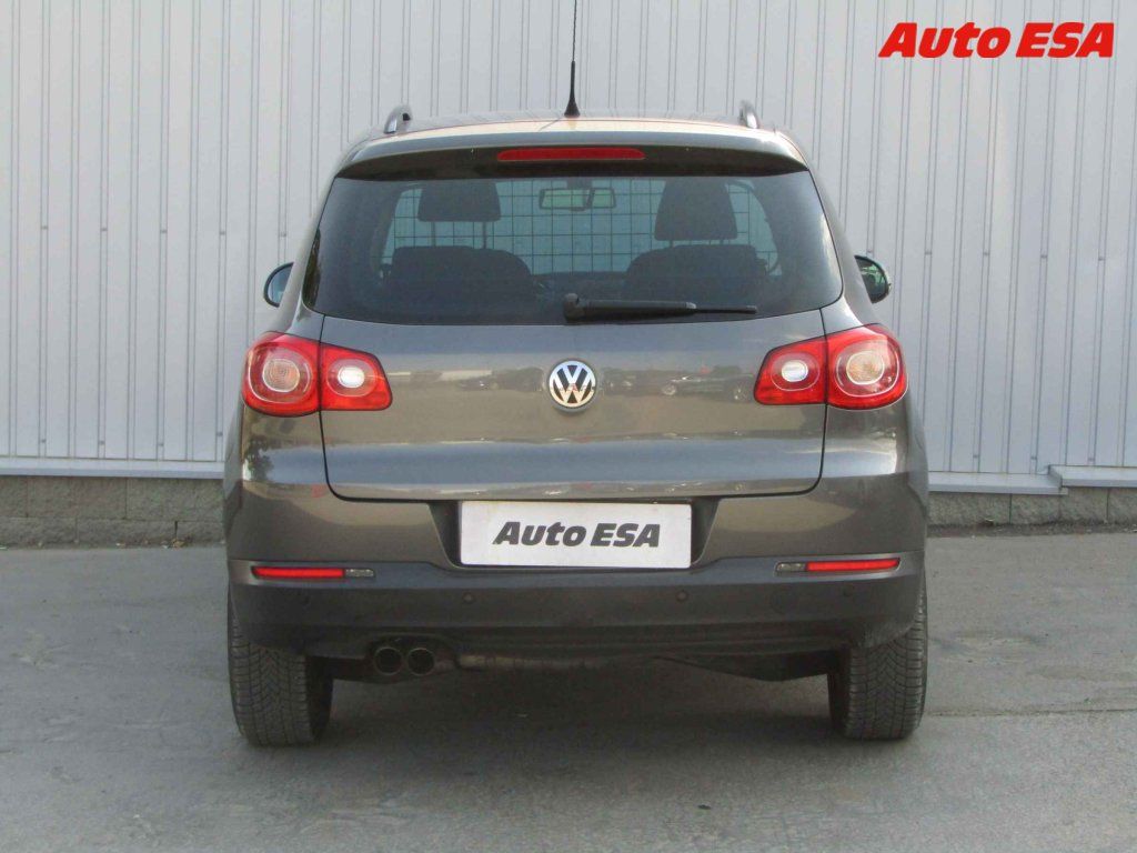Volkswagen Tiguan, 1.4 TSi,+kola - fotka 5
