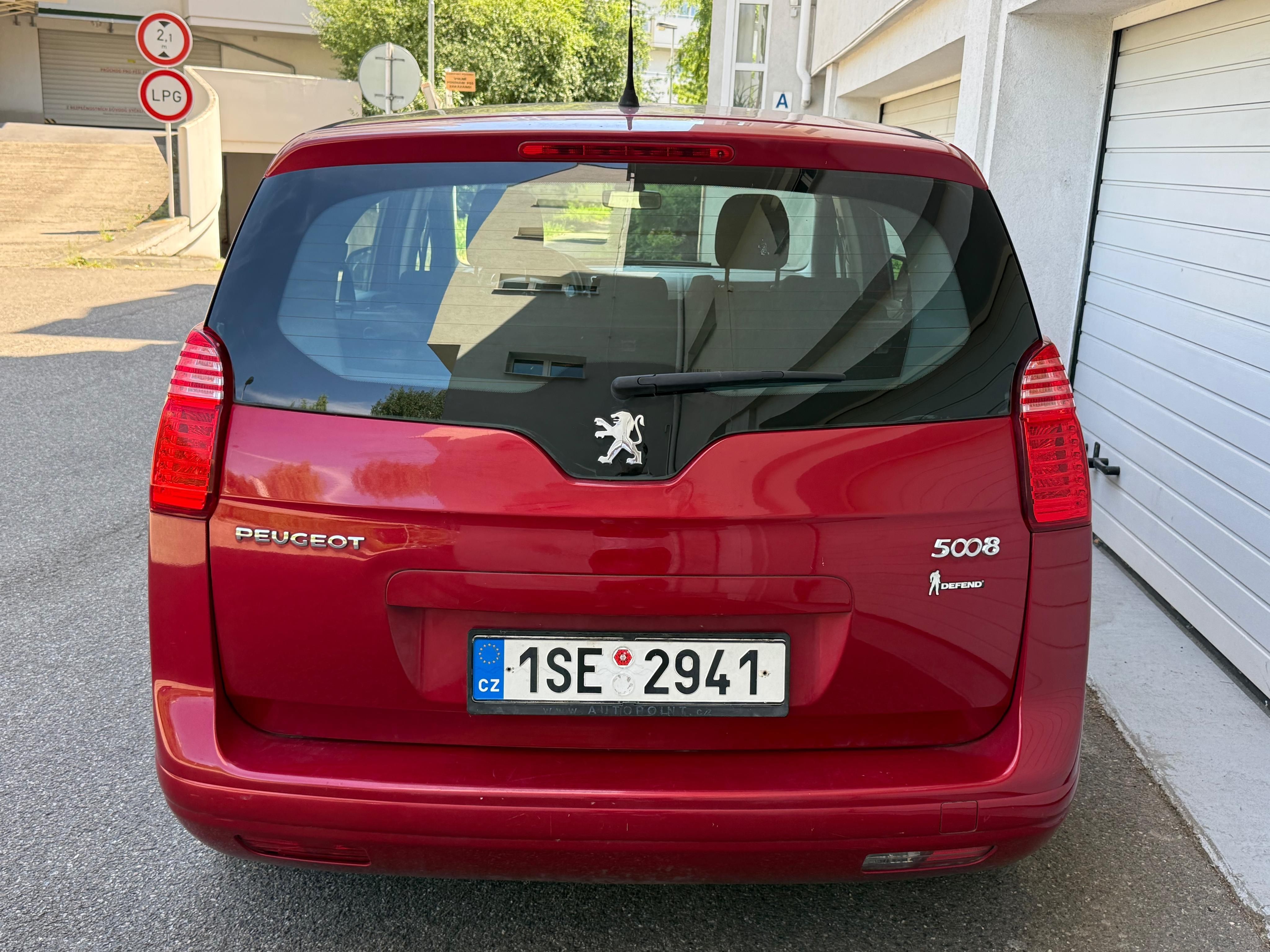 Peugeot 5008, 1.6HDi, 80kw Původ ČR Nová STK - fotka 4