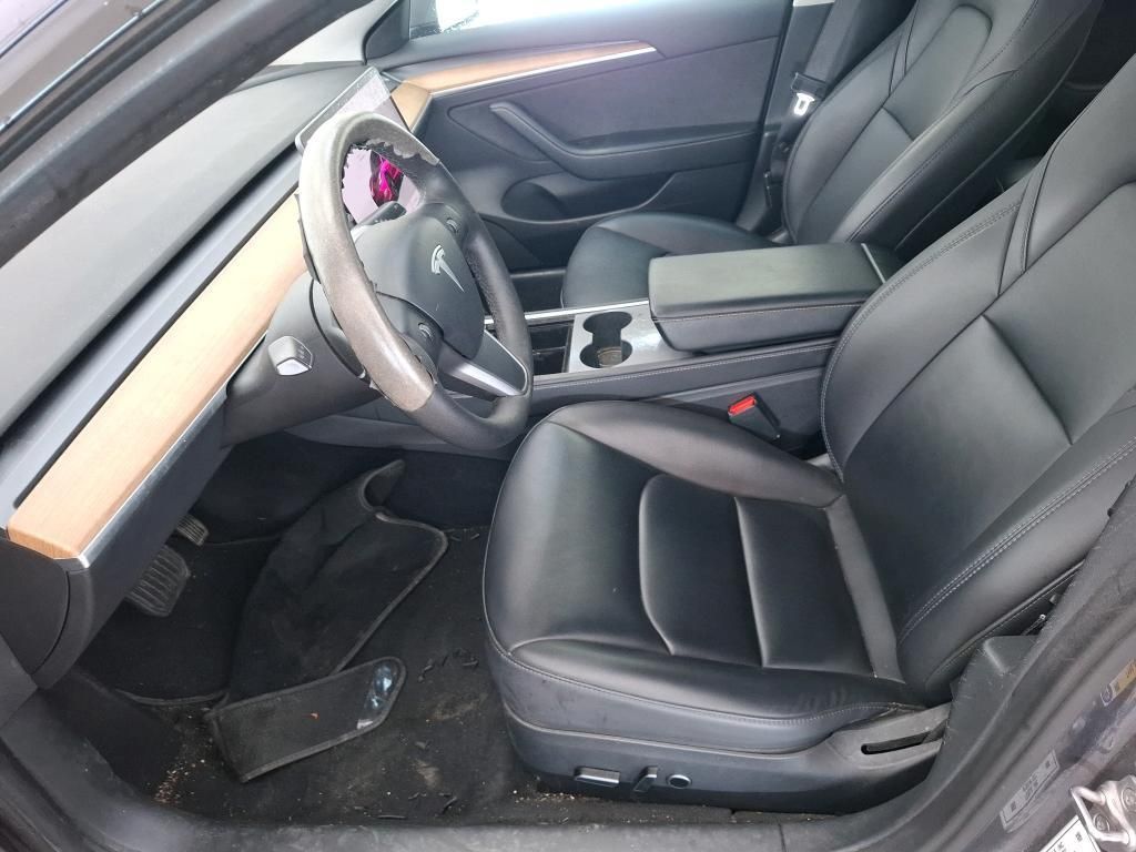 Tesla Model 3, RWD 225 SOH 91% PŘIPRAVUJEME - fotka 6