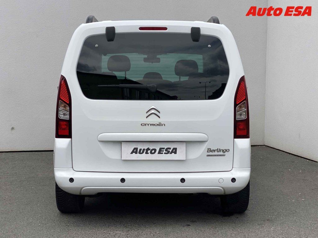 Citroën Berlingo, 1.2T,navi - fotka 5