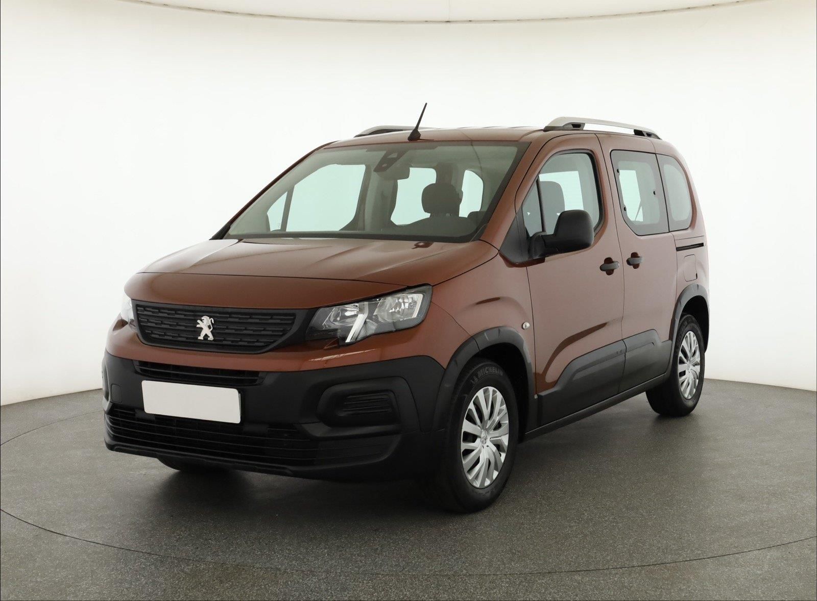 Peugeot Rifter, 1.5 BlueHDi, Active, 5Míst - fotka 2