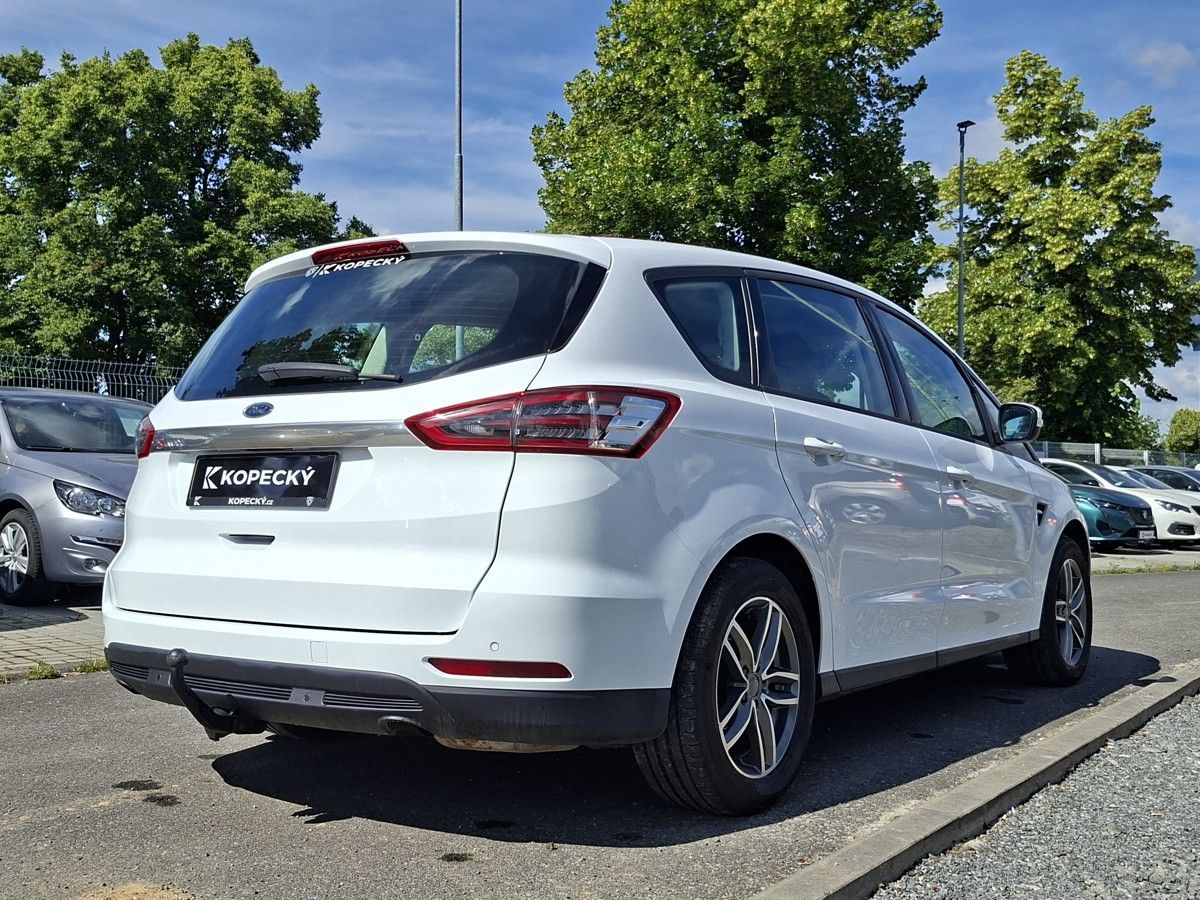 Ford S-MAX, 1,5 EcoBoost 160k M6 - fotka 3