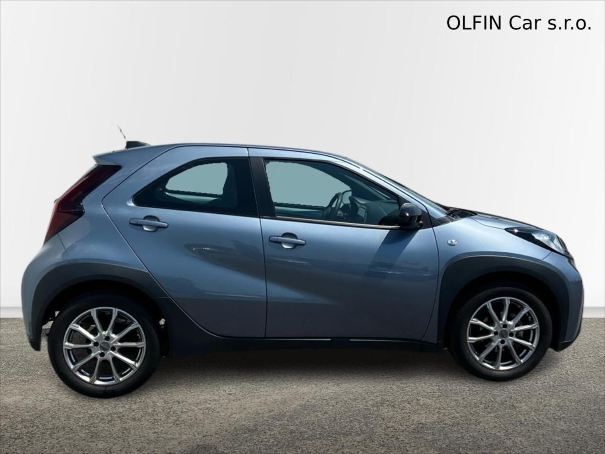 Toyota Aygo, 1,0 VVT-i 53kW COMFORT  X - fotka 3