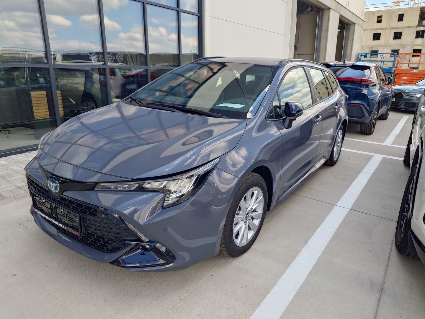 Toyota Corolla, 1.8HEV Comfort Tech - fotka 3