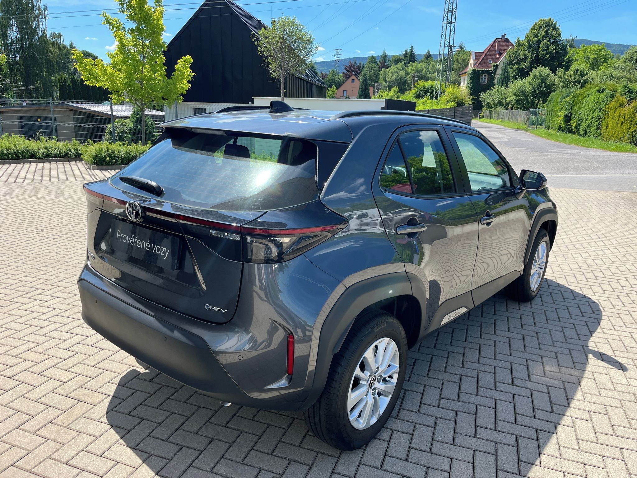 Toyota Yaris Cross, 1.5 Hybrid e-CVT Comfort - fotka 6