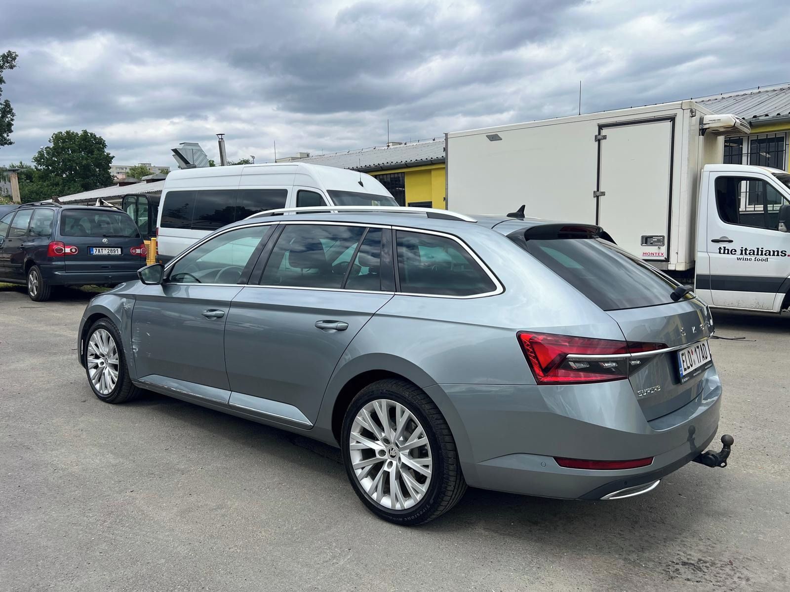Škoda Superb, iV L&K 1.4 115 kW hybrid - fotka 6