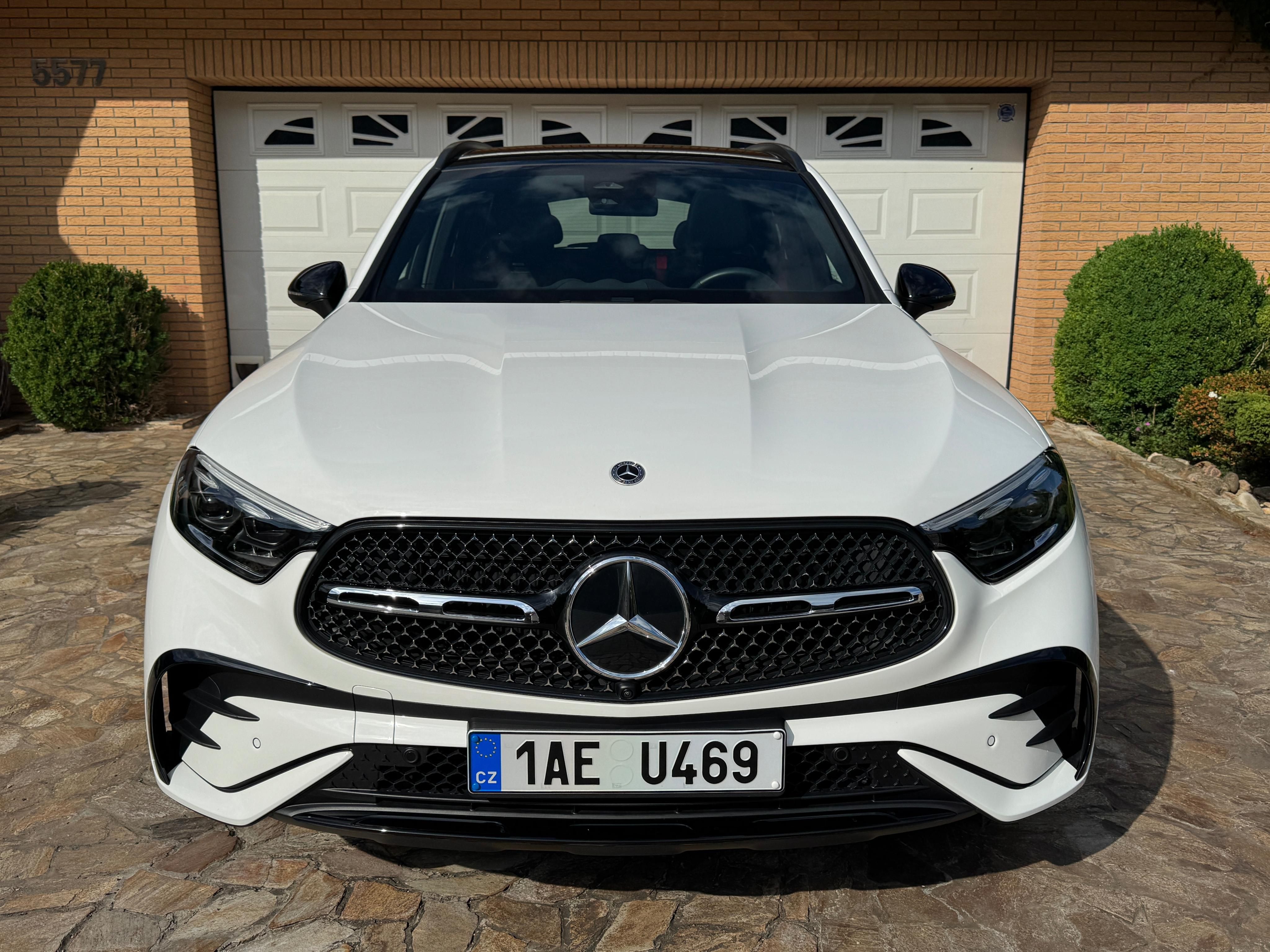 Mercedes-Benz GLC, 300 AMG 4MATIC*ČR*DPH*7.000 km - fotka 3