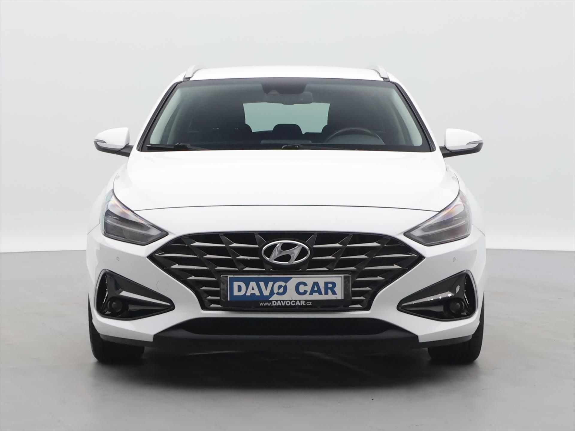 Hyundai i30, 1,6 CRDi 85kW Style Aut. CZ - fotka 2
