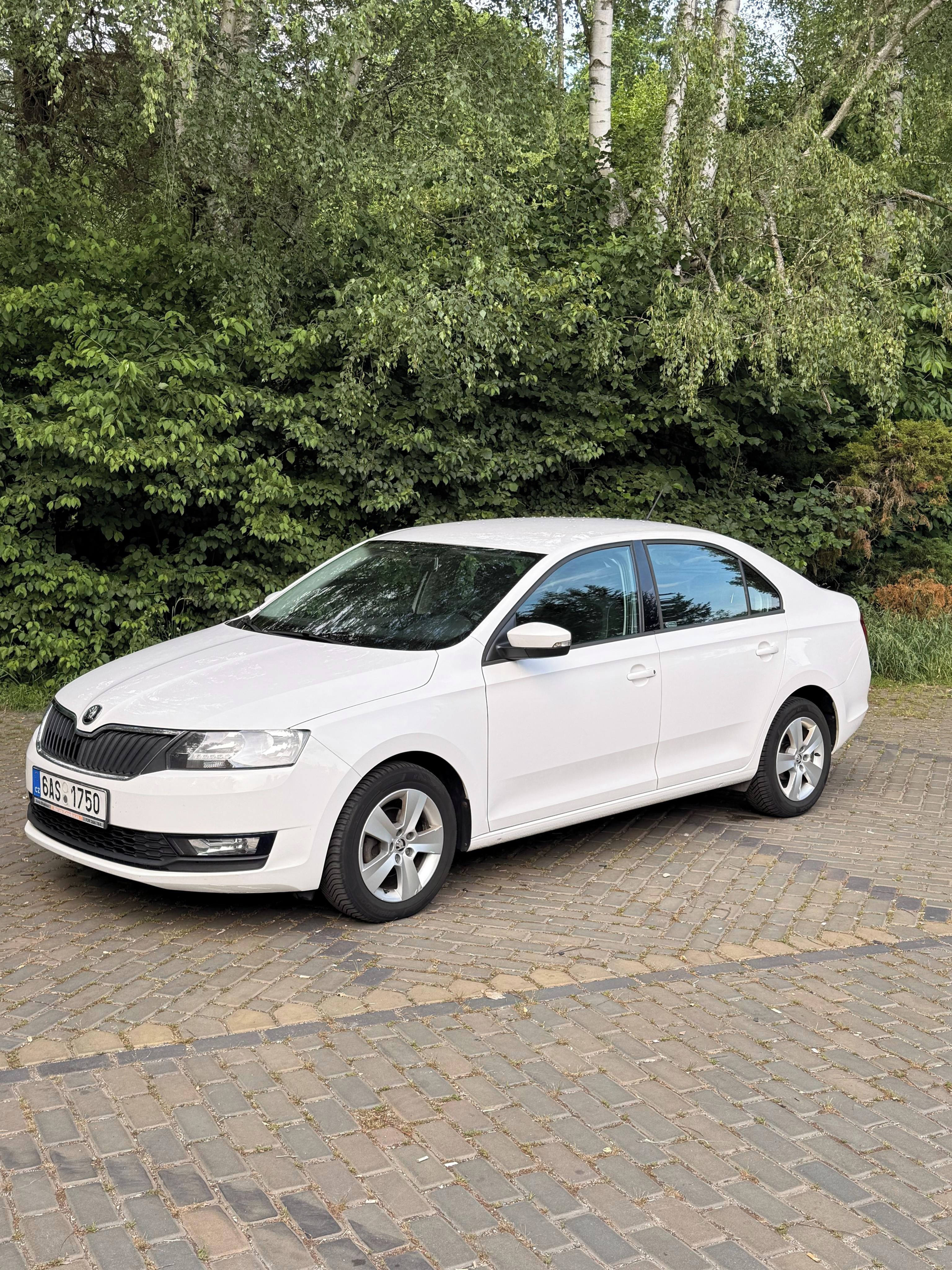Škoda Rapid, 1.0 TSI - fotka 2
