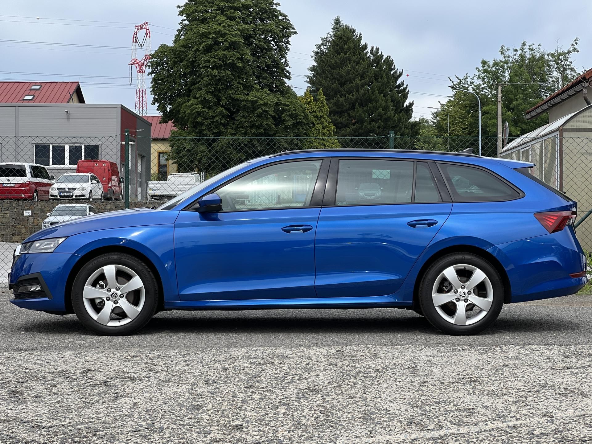 Škoda Octavia, Top Selection 1.5TSi 110kw DSG - fotka 4