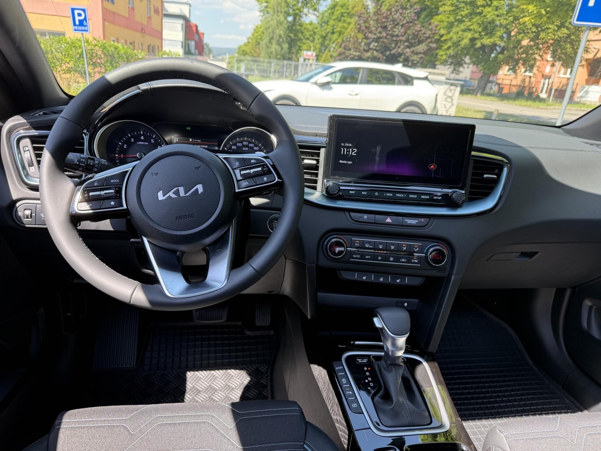 Kia XCee´d, 1,6 T-GDi GPF 7DCT STEEL EDit. - fotka 5