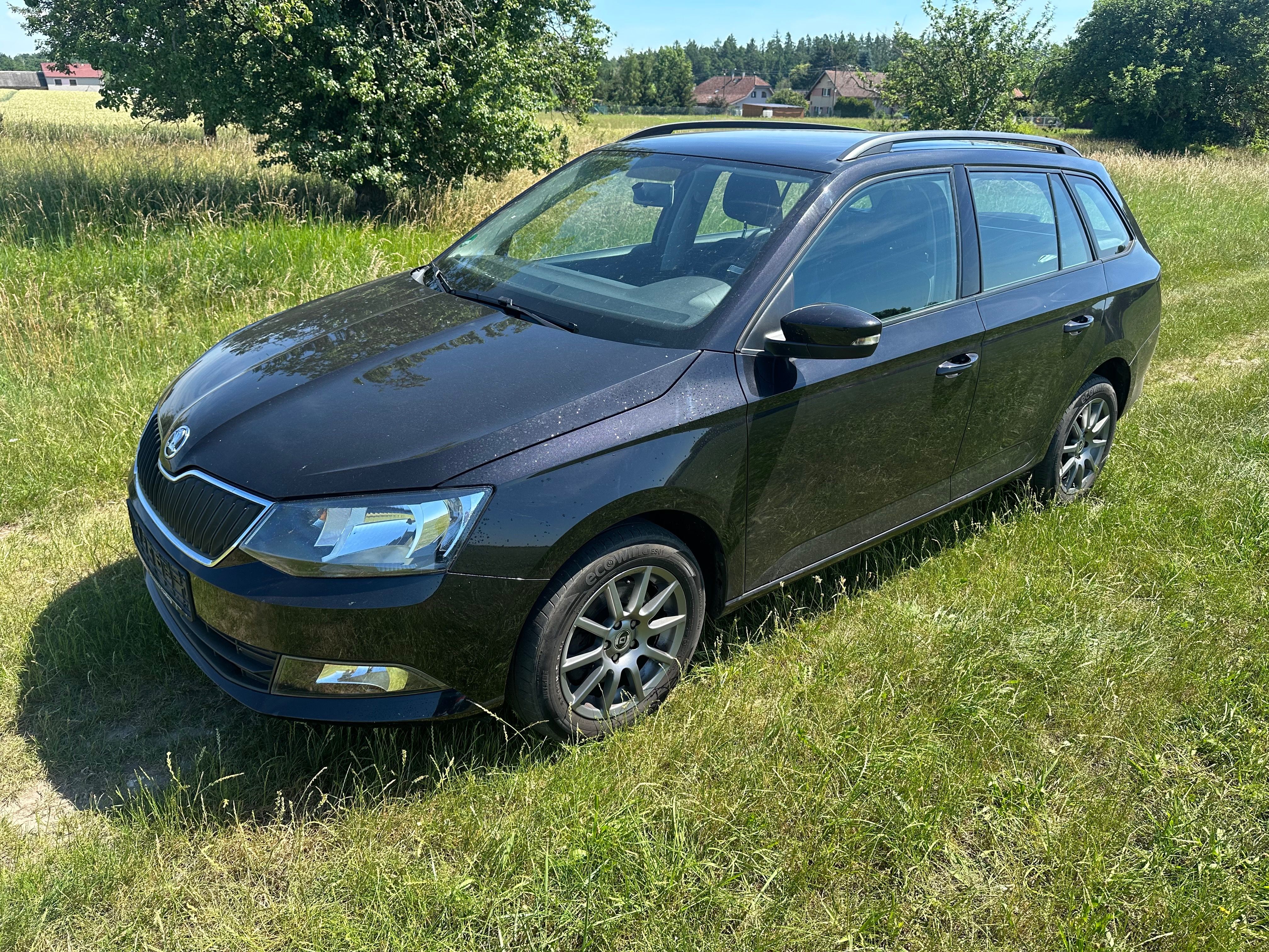 Škoda Fabia, 1.2TSI-81KW-6KVALT-ŘEMEN - fotka 3