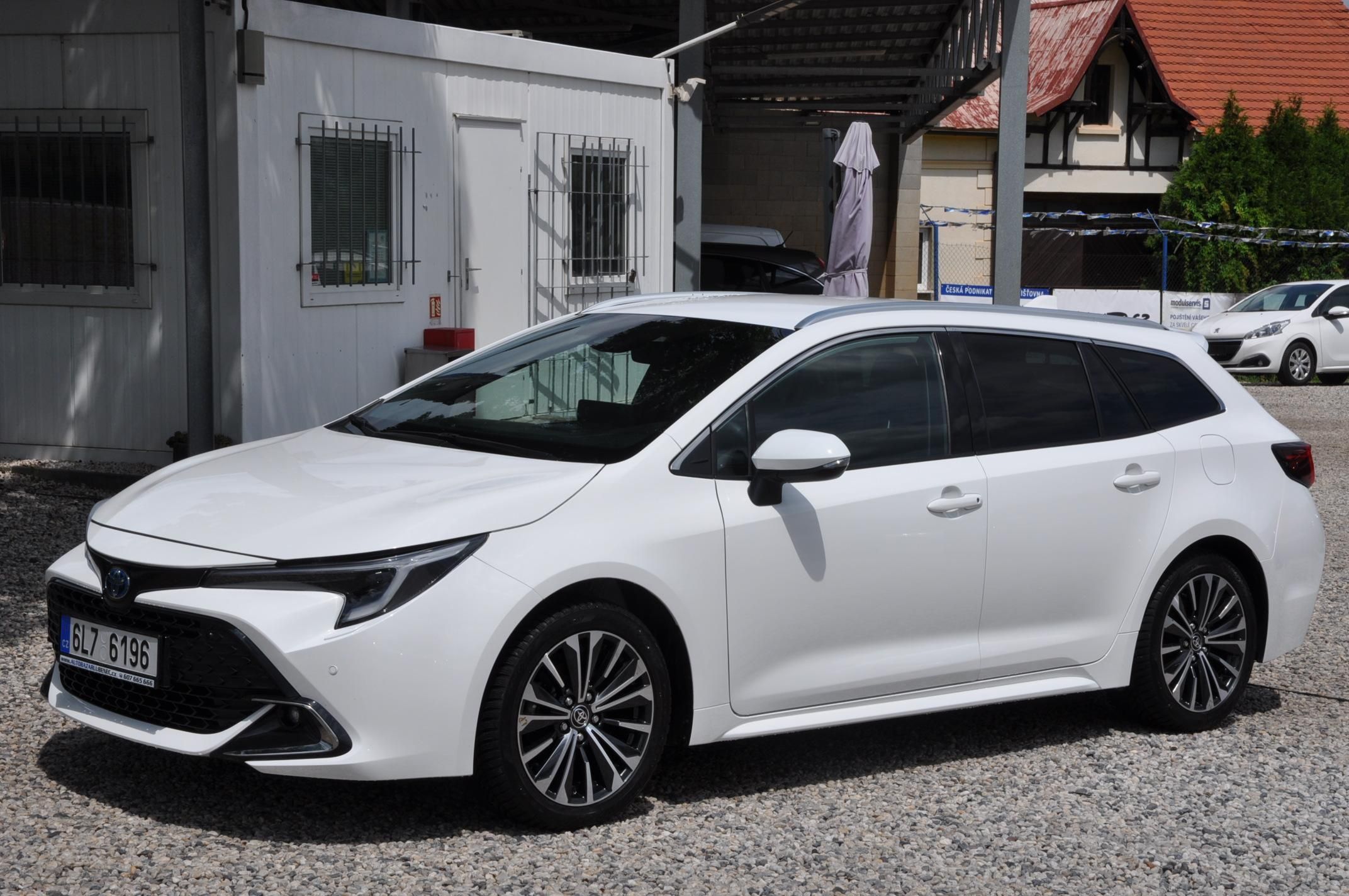 Toyota Corolla, 1.8 Hybrid KOMBI