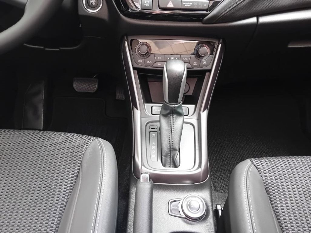 Suzuki S-Cross, 1,4 Elegance Panorama 4x4 AT - fotka 5